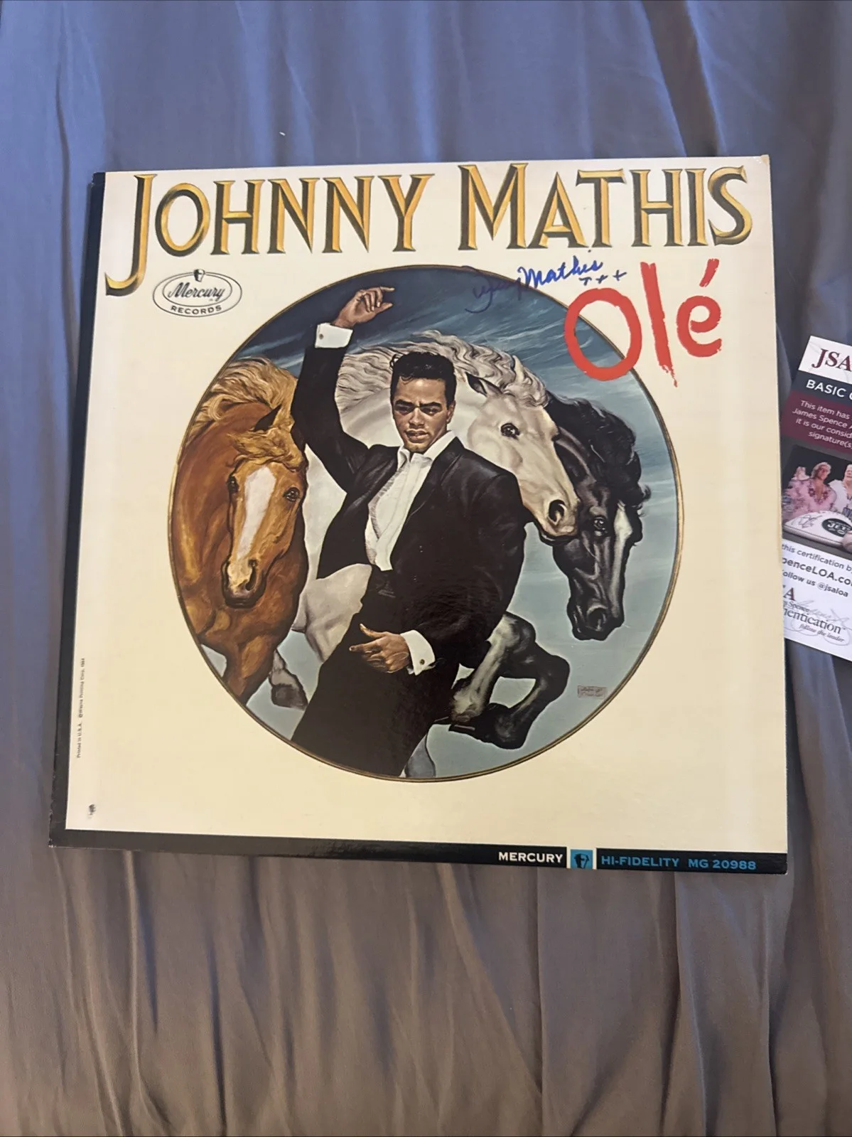 JOHNNY MATHIS SINGER SIGNED AUTOGRAPHED OLE VINYL RECORD JSA Certified, image 5