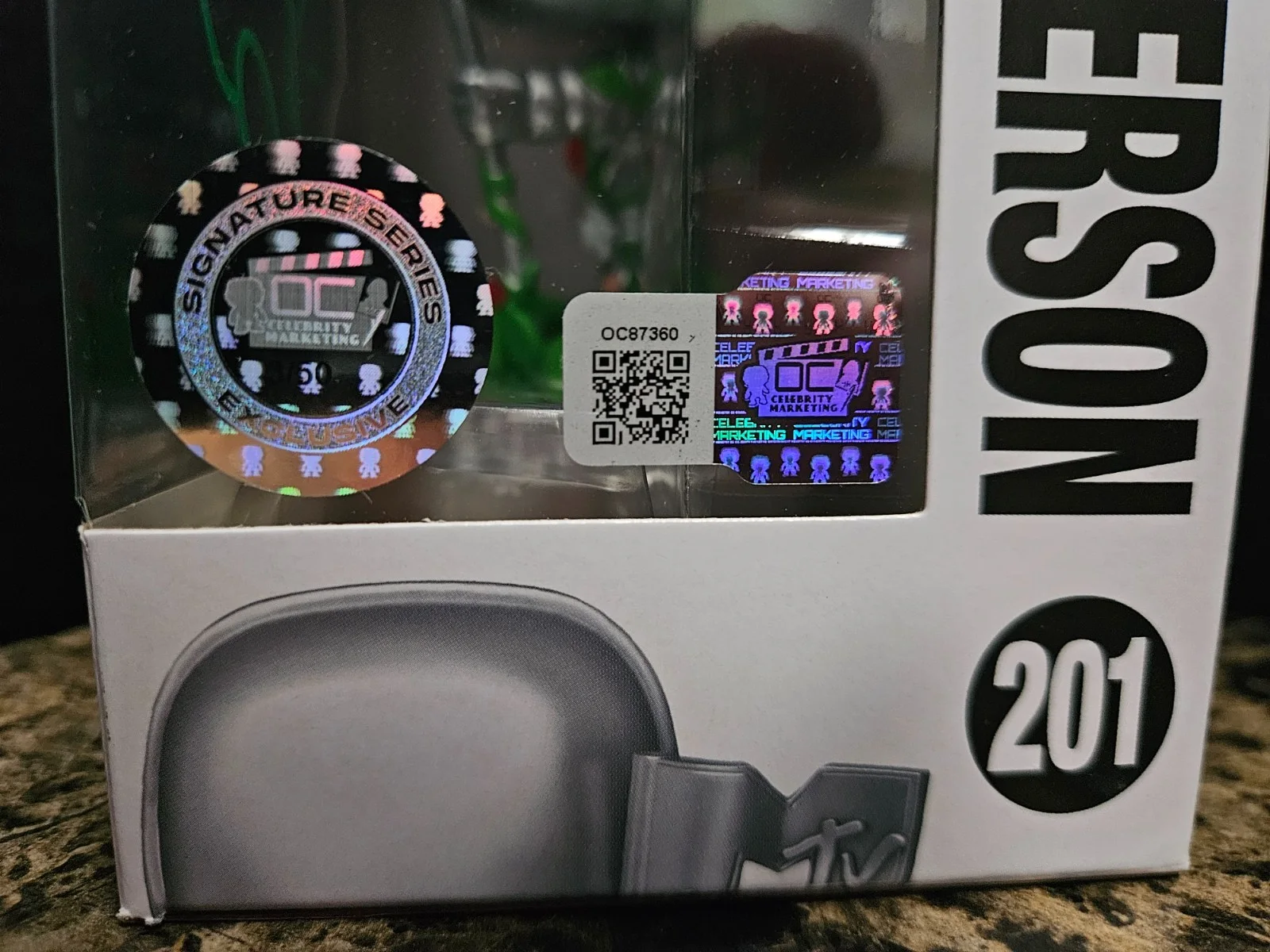 Darius Rucker — Darius Rucker Signed MTV Moon Person Funko Pop OC Signature Series #3/50 OCCM, изображение 3