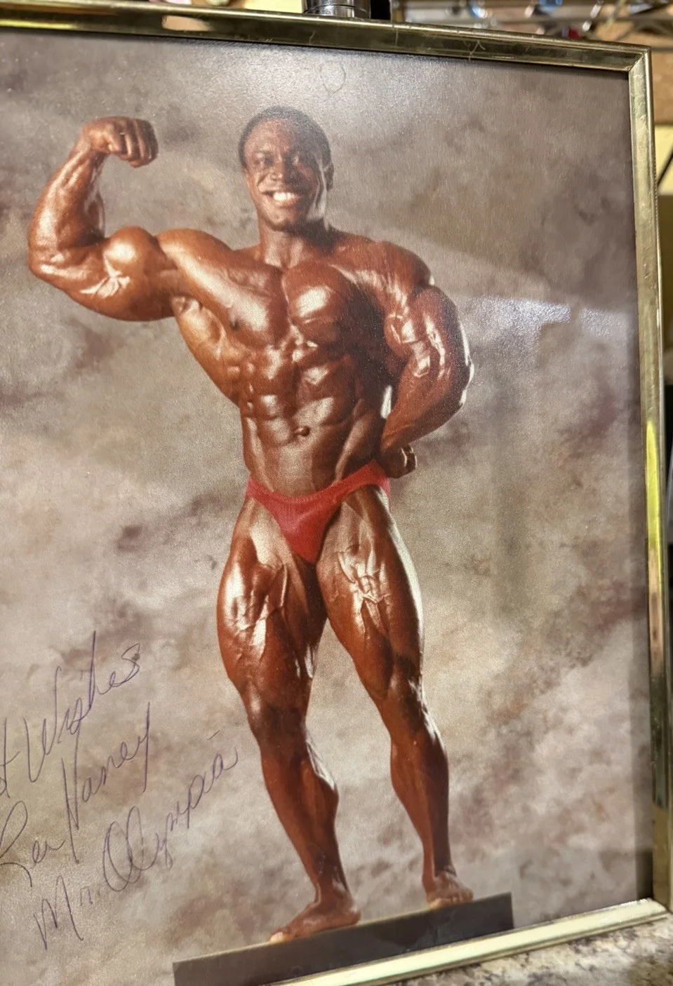 Vintage Photo Lee Haney Signed Authentic Mr Olympian 8” x 10”, image 3