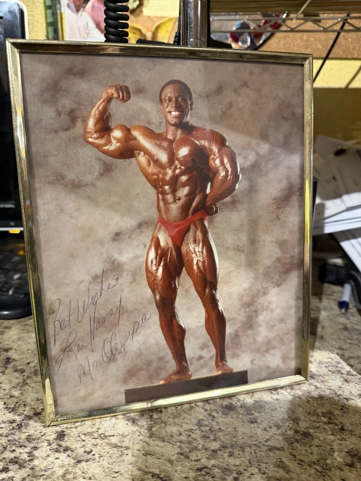 Vintage Photo Lee Haney Signed Authentic Mr Olympian 8” x 10”, image 4