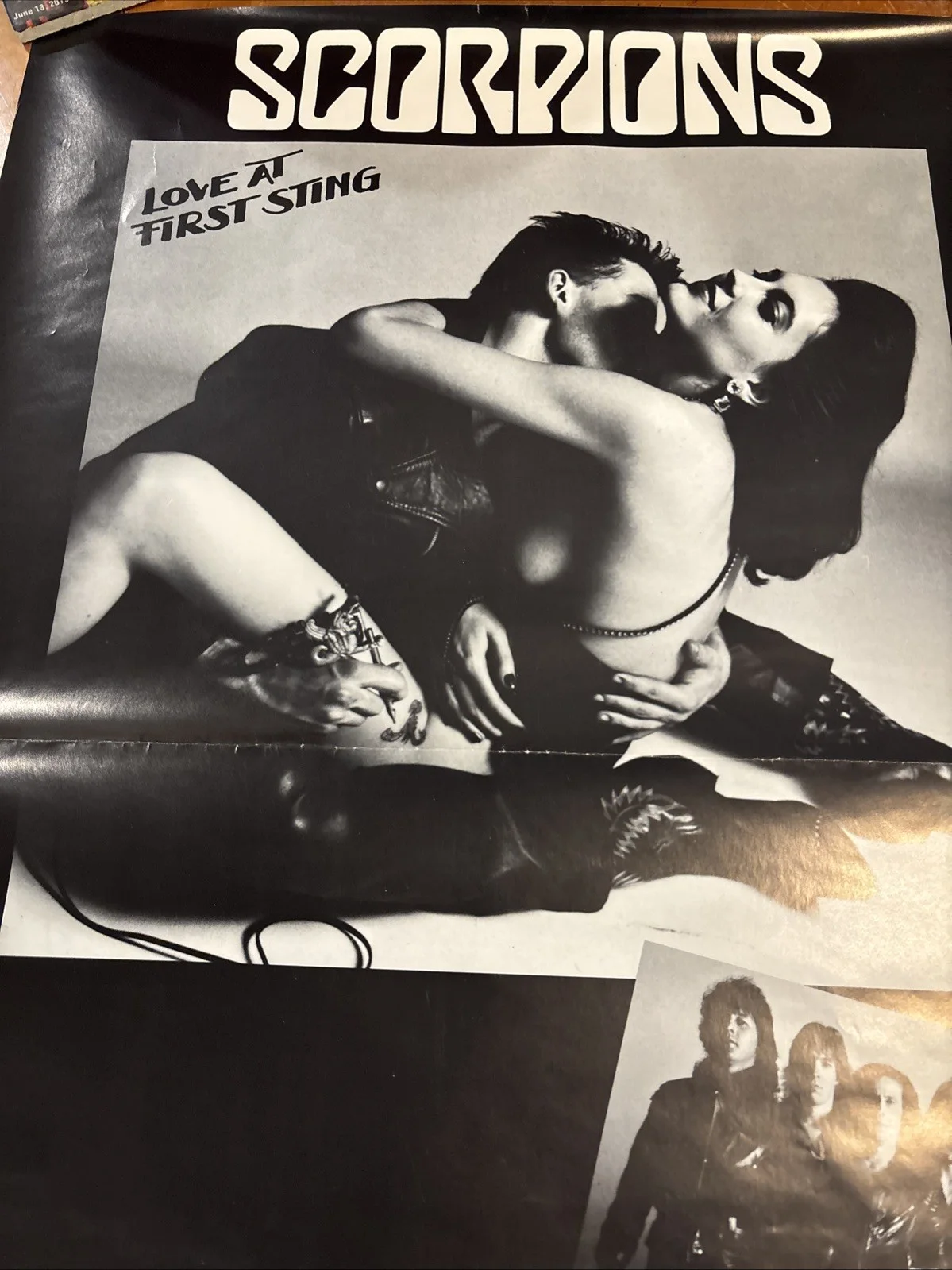SCORPIONS Poster, 1984 Original Love At First Sting RARE!, изображение 3
