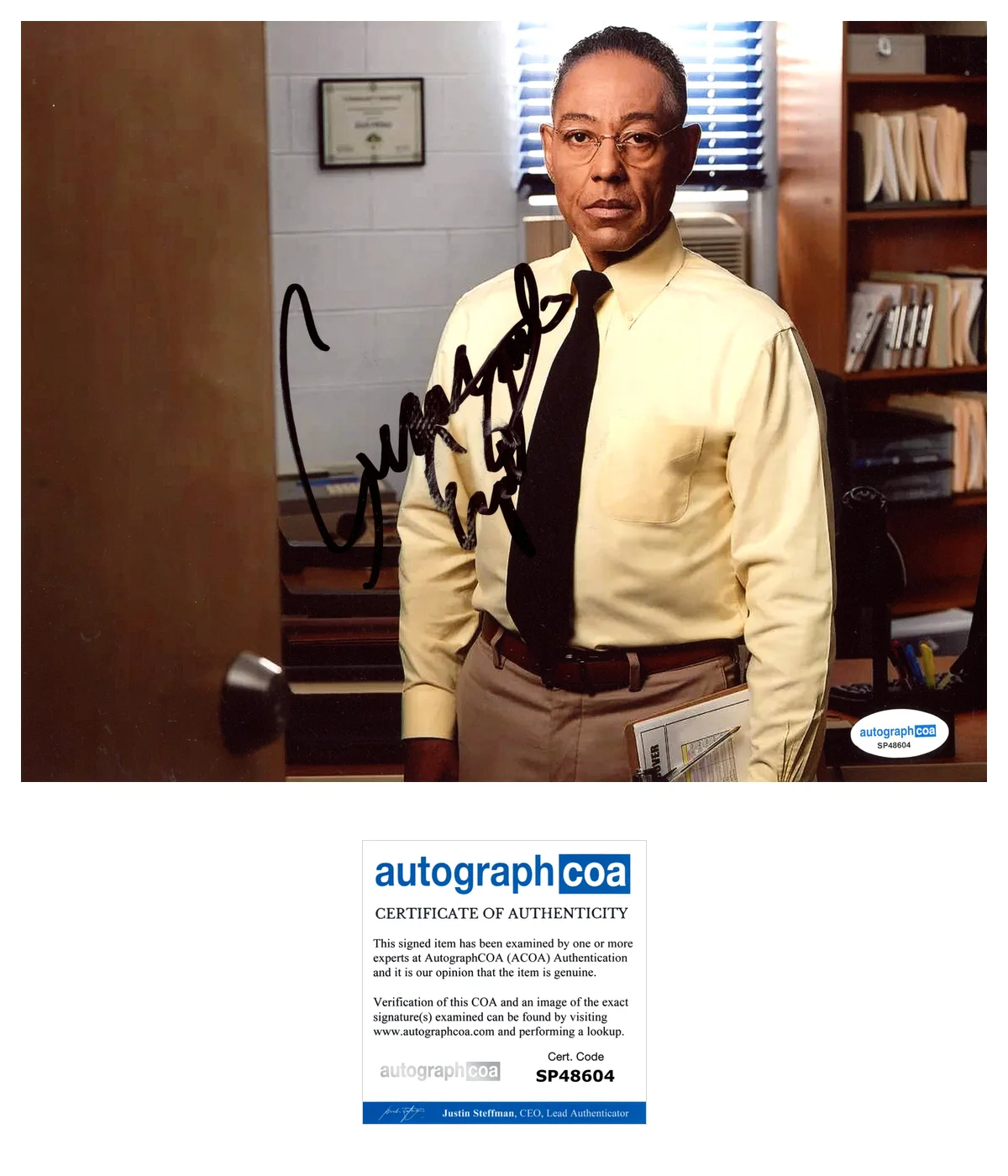Giancarlo Esposito — Giancarlo Esposito Signed Autographed Better Call Saul Breaking Bad 8x10 ACOA