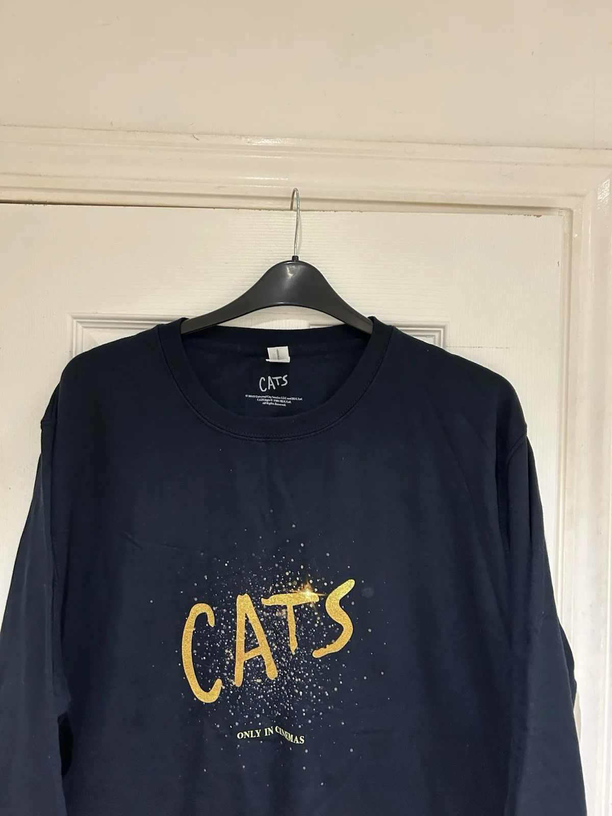 Cats 2019 Film Promo Crewneck Jumper, Black with Gold Logo. Size XL. Oversized, изображение 2
