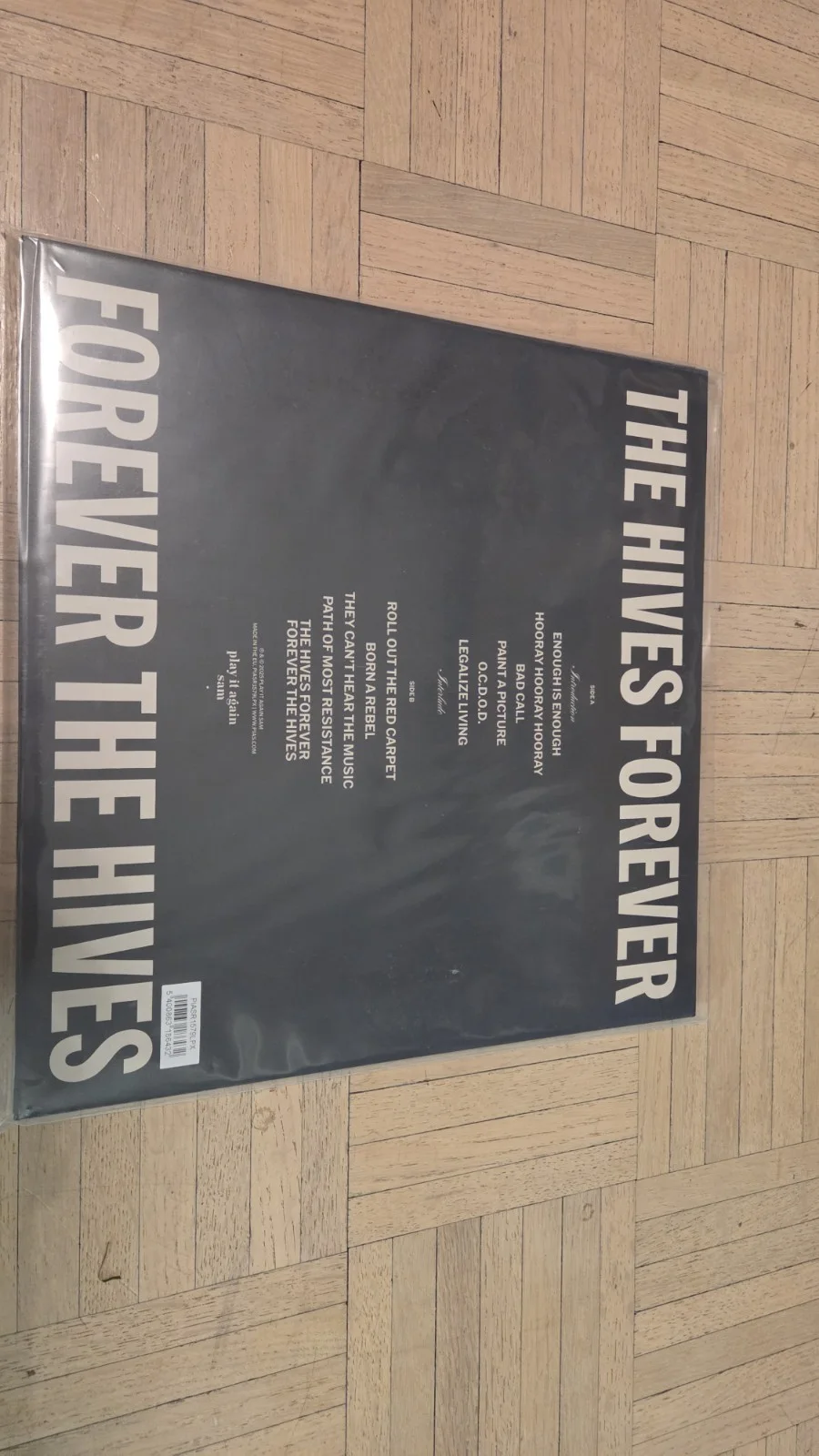 THE HIVES FOREVER RECORD LP BLACK AND WHITE SPLATTER VINYL WITH SIGNED POSTER, изображение 3