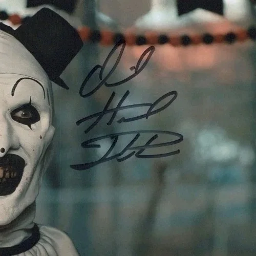 David howard Thornton — DAVID HOWARD THORNTON 'Art The Clown' In "Terrifier" Signed 8x10 Photo W/COA., изображение 2