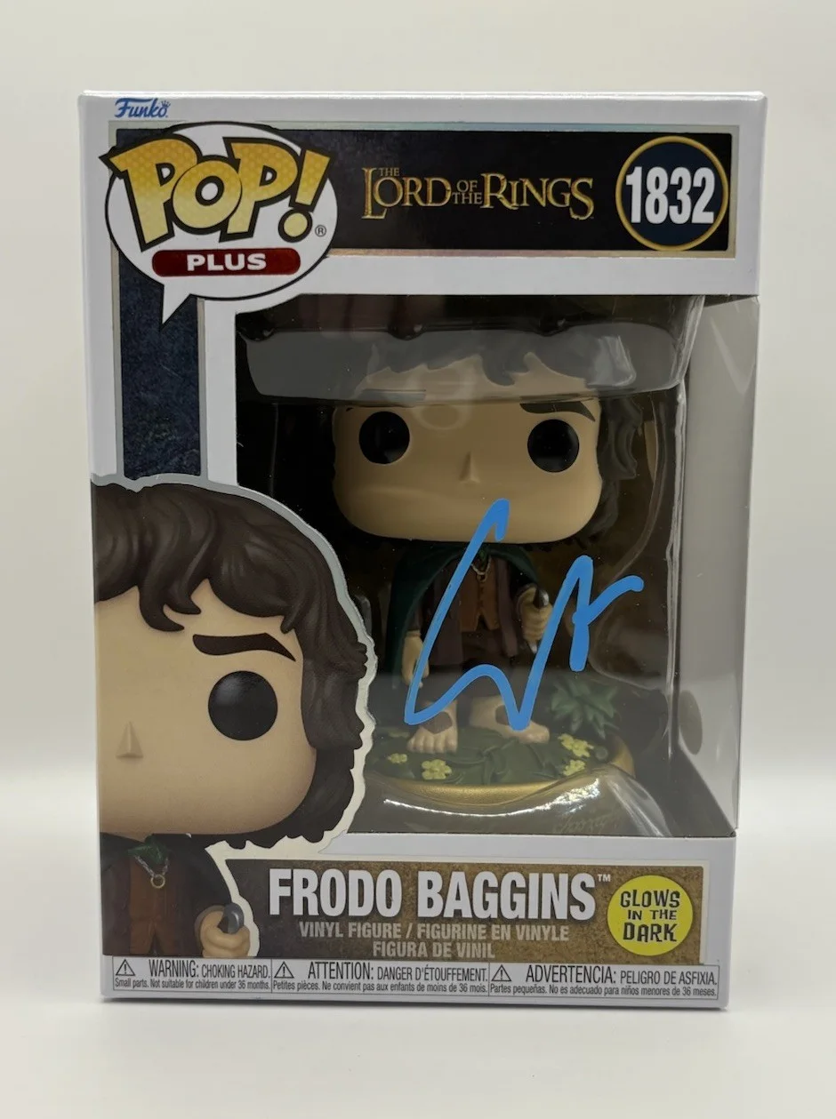 Elijah Wood — Elijah Wood Signed Autographed Frodo Baggins LOTR Funko POP Figure 1832 JSA COA!, изображение 2