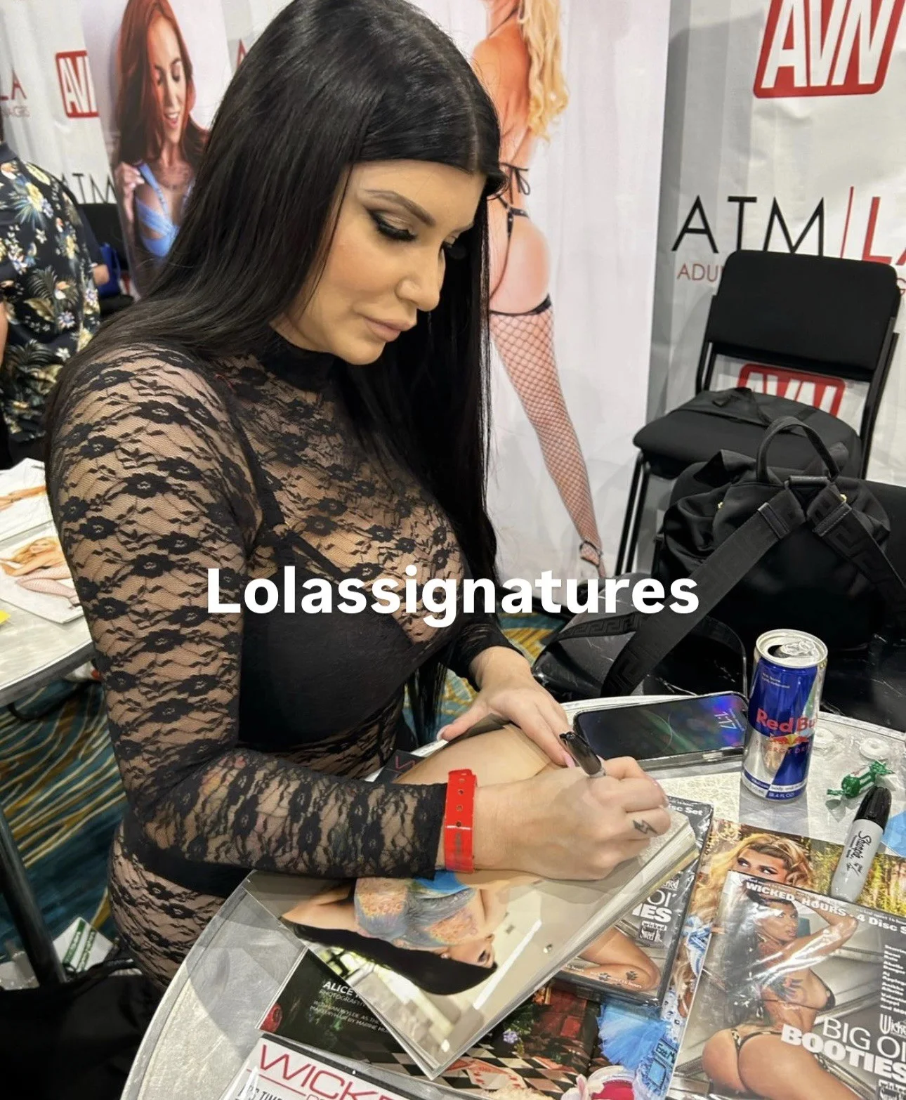 Romi Rain Signed 8x10 Photo PROOF, image 2