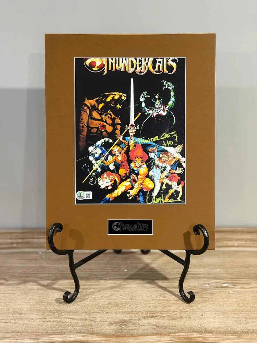 Larry Kenney — Larry Kenney Signed Thundercats Lion-O 8x10 Photo