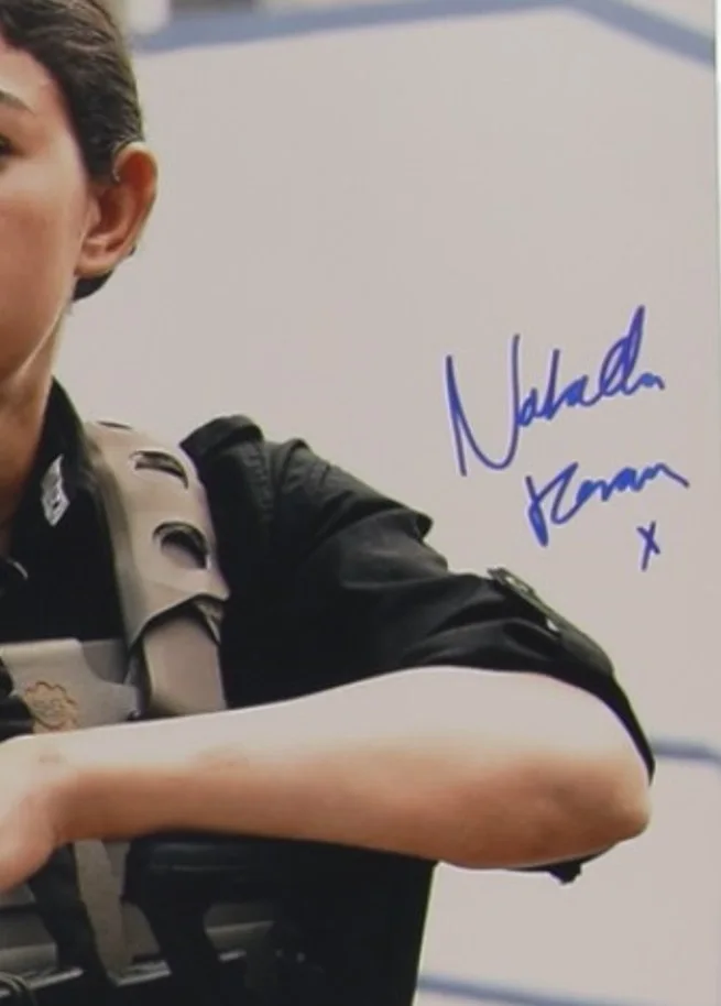 NATACHA KARA — NATACHA KARA (Jasmine "Jaz" Khan) Signed The Brave 8×10 Photo Beckett Authentic), изображение 2