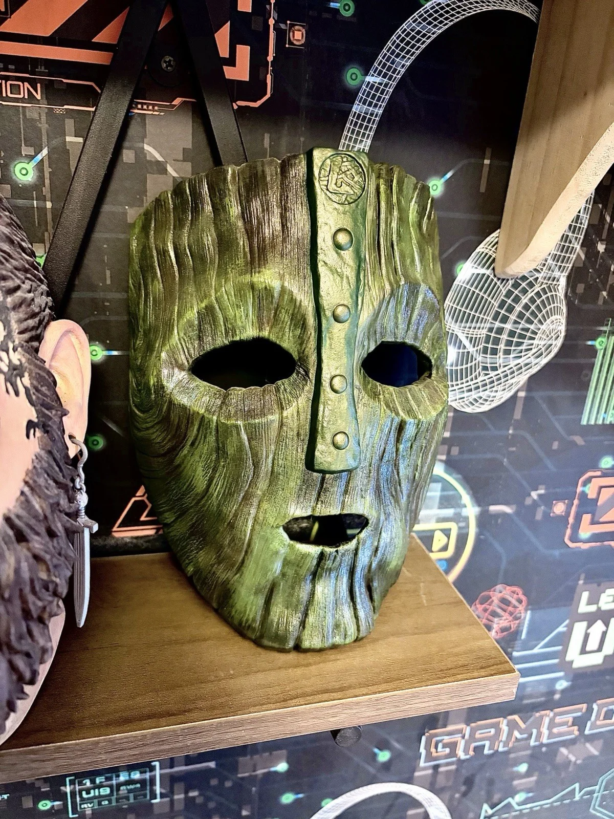 Loki's Mask 3D Printed Movie Prop Replica, image 4