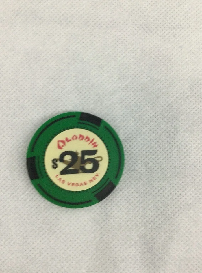 Elvis Movie Film Production Aladdin Casino Vegas $25 Prop Chip Tom Hanks COA, изображение 3