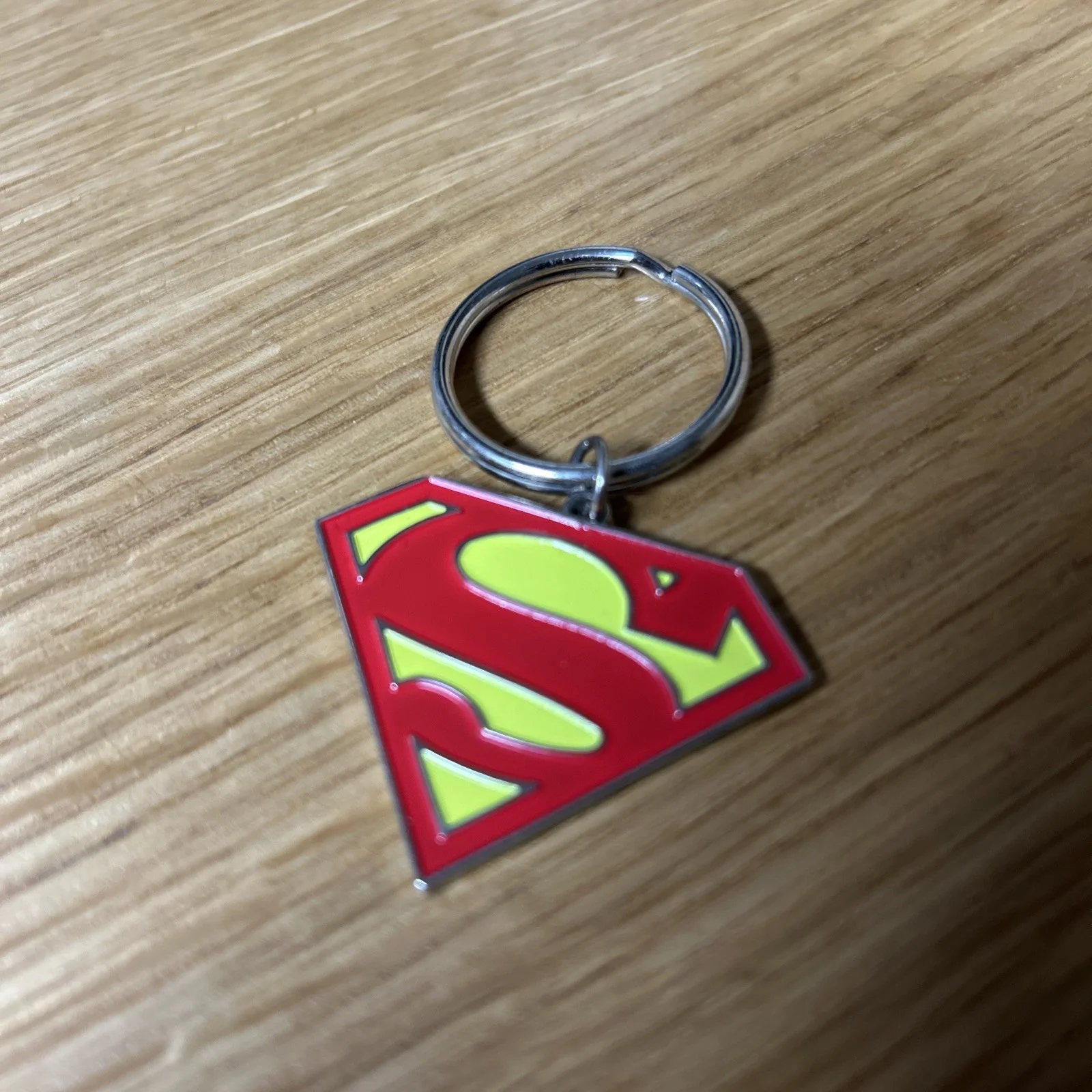 Official DC Superman Metal Key Ring Half Moon Bay New, image 4