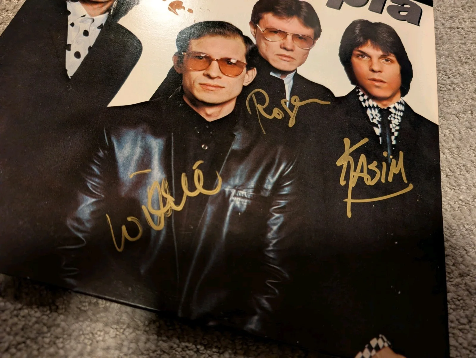 Todd Rundgren and Band Autographed Utopia Album 1982, изображение 4