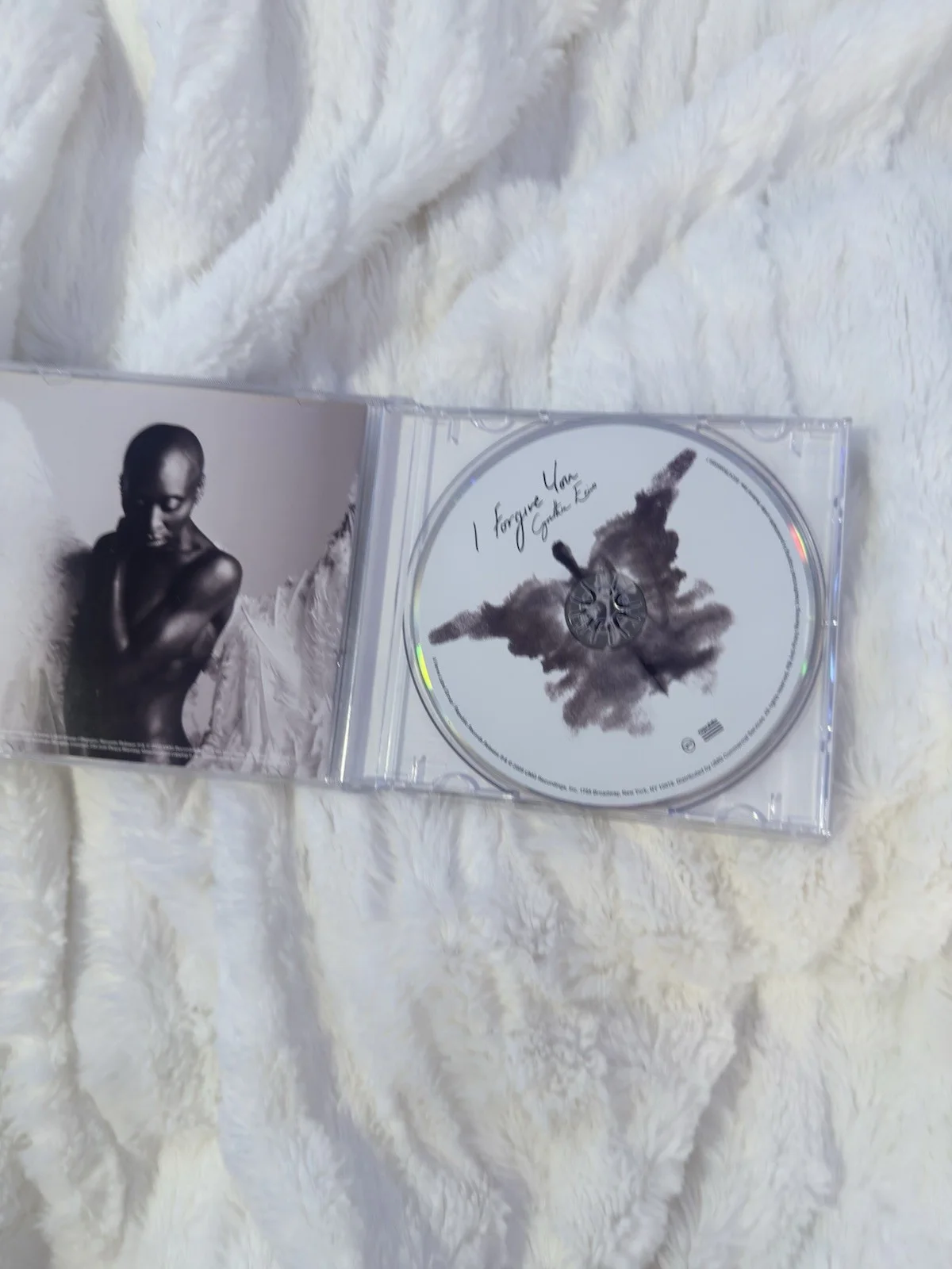 Signed Original Music CD & Booklet Autographed – Music Industry Collectible, изображение 2