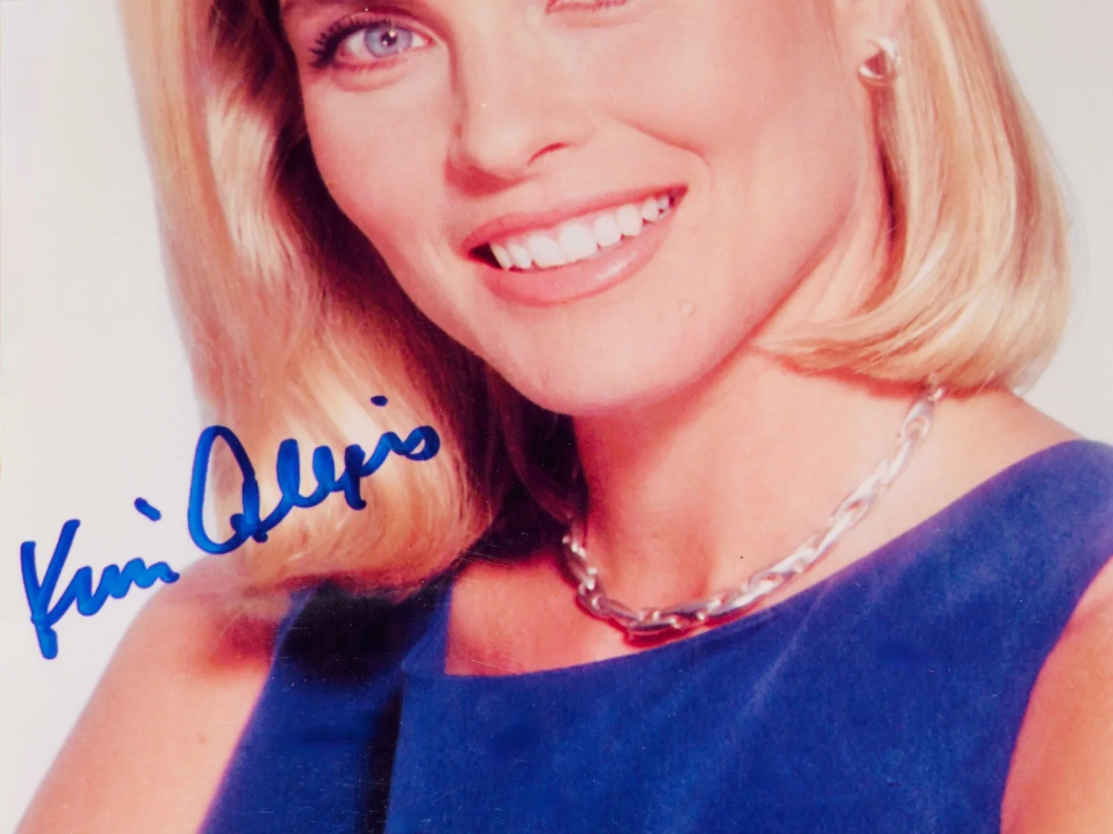 KIM ALEXIS AUTOGRAPHED 8X10 COLOR PHOTO (FRAMED & MATTED) - MODEL / ACTRESS!, image 2