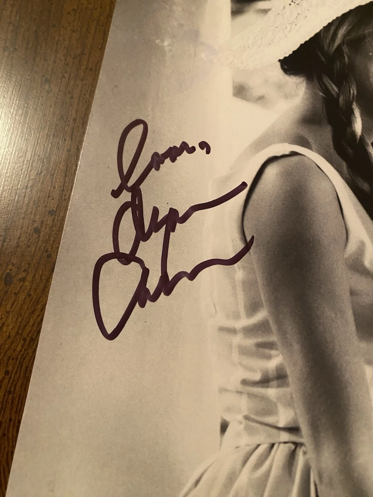 Dyan Cannon — Dyan Cannon Signed Autographed Photo Bob Carol Ted Alice Out To Sea Beckett BAS, изображение 3