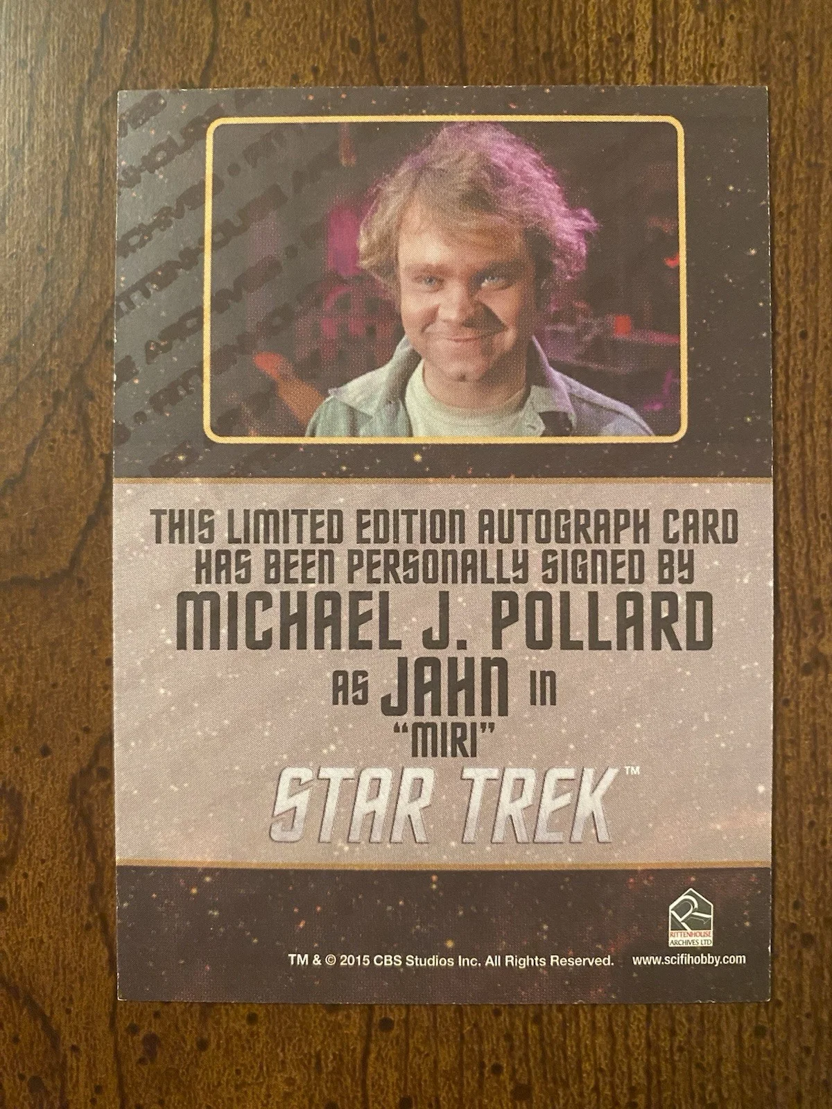 Michael J Pollard — Michael J Pollard Signed Autographed Star Trek The Original Series Trading Card, изображение 3
