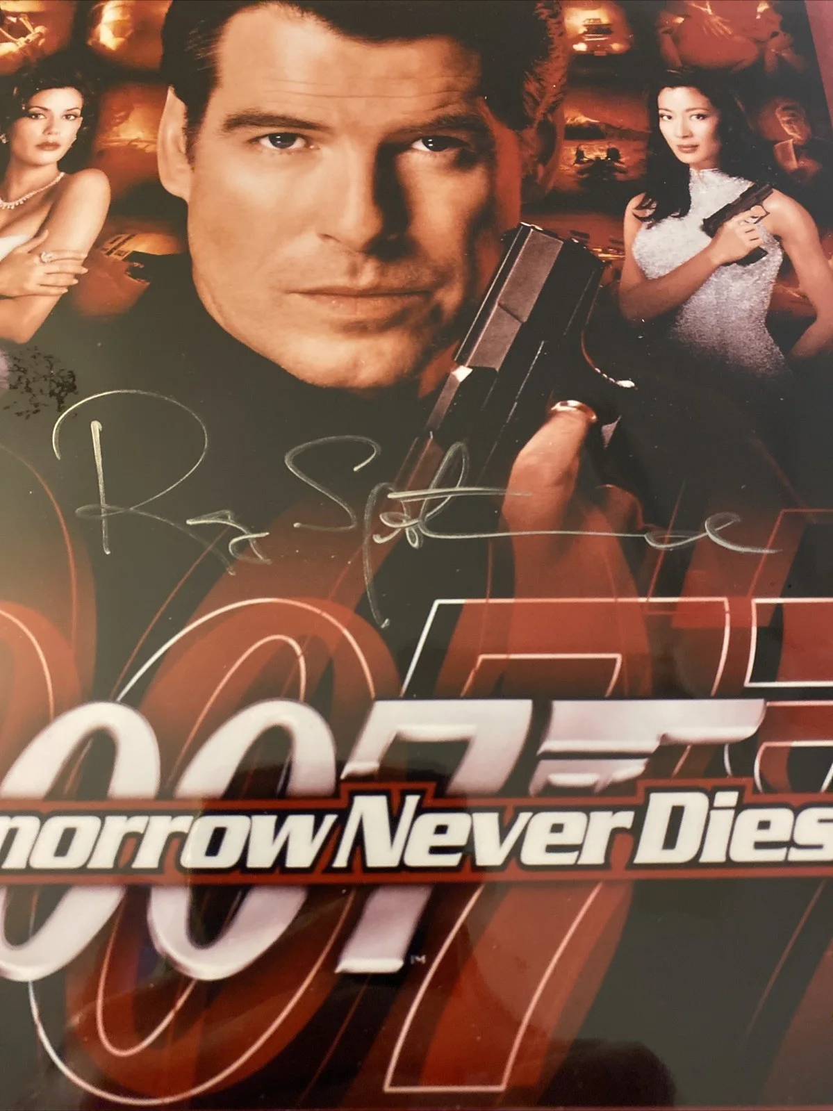James Bond Autograph- Roger Spotiswood -Director “Tomorrow Never Dies”. W/COA, изображение 2