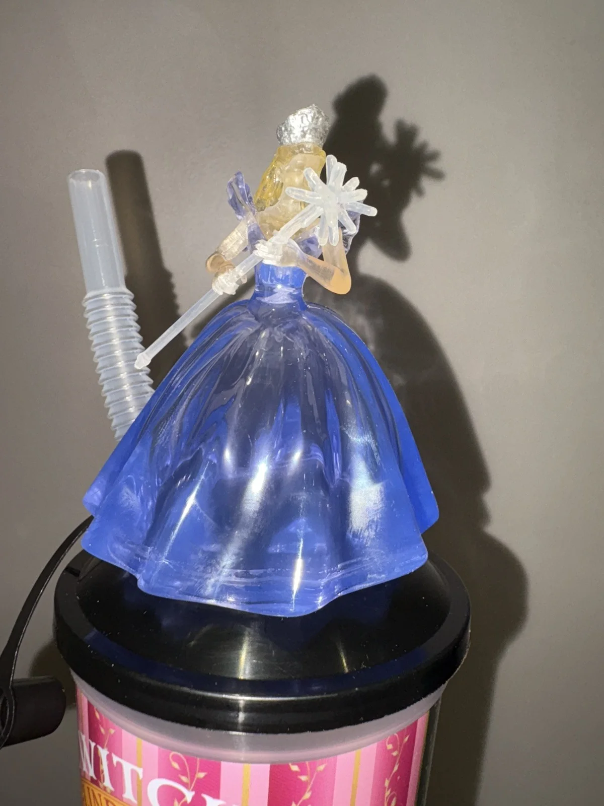 WICKED For Good Movie Merch GLINDA Upland Cinema Cup and Topper Limited Edition, изображение 2