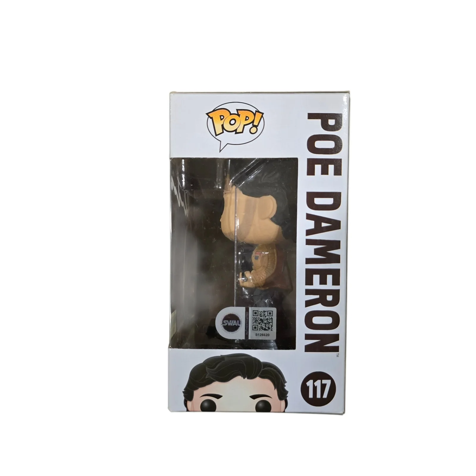 Oscar Isaac — Oscar Isaac Signed Poe Dameron Funko 117 Star Wars SWAU Authenticated RARE, image 2