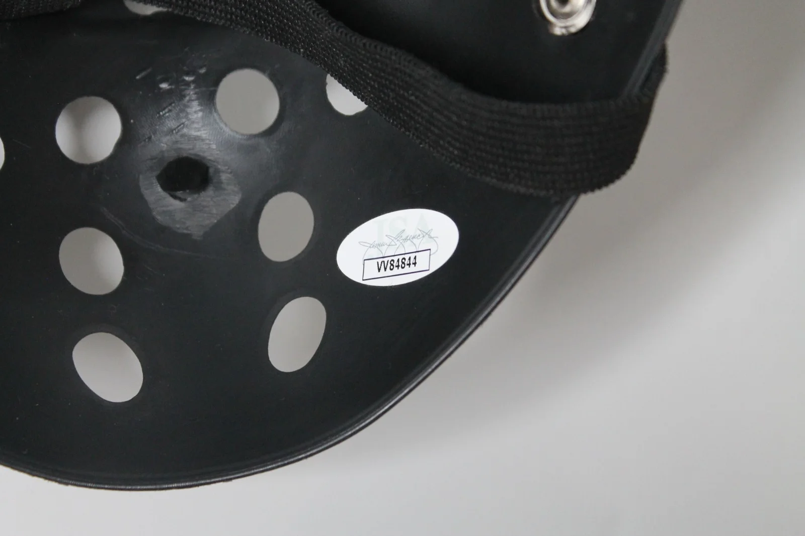 Ari Lehman — Authentic Original Jason Voorhees Autographed Ari Lehman Hockey Mask Friday 13, image 5