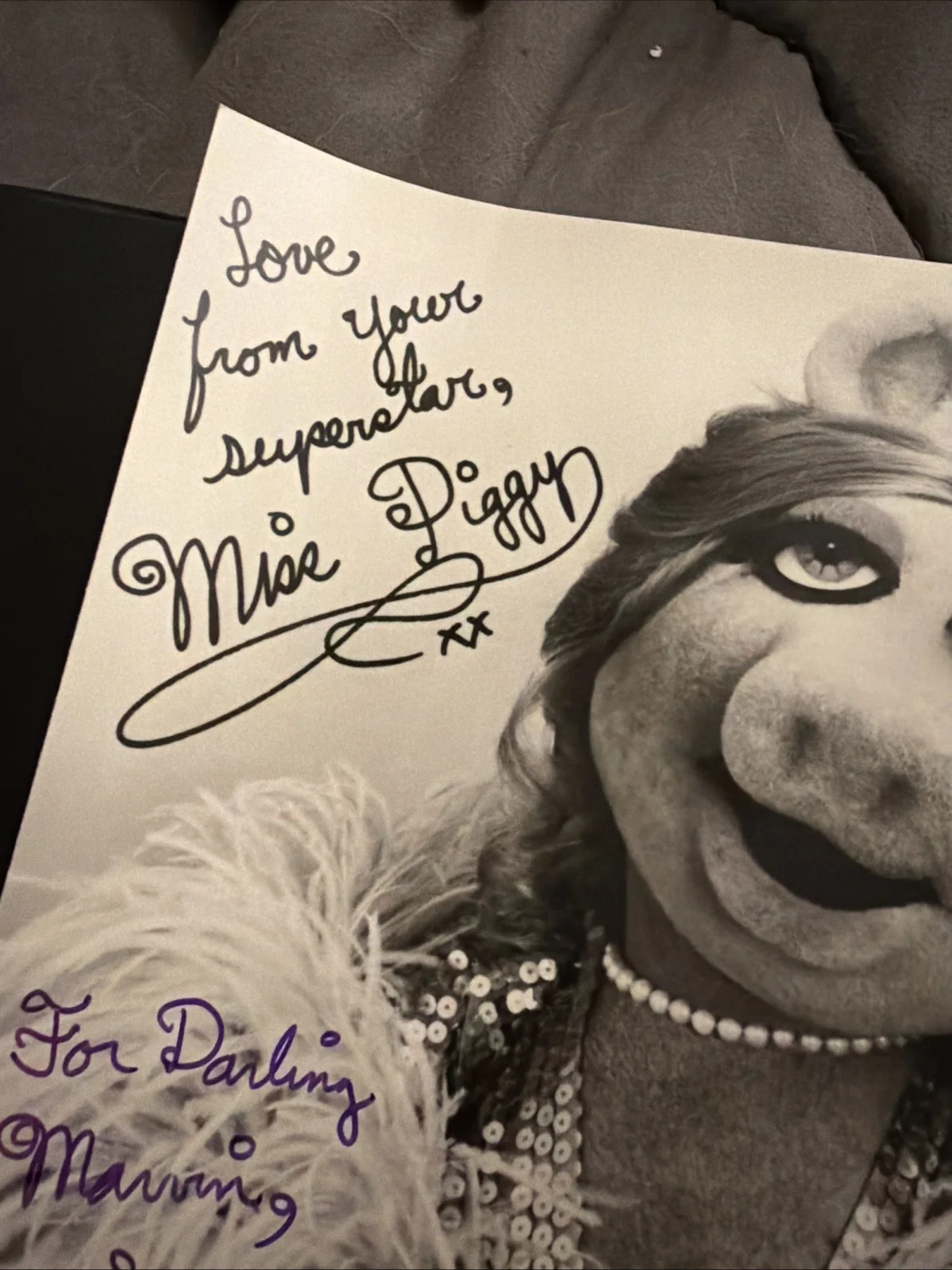 Miss Piggy Signed Autograph 8x10 Photo Muppets In-Character Inscription, изображение 4
