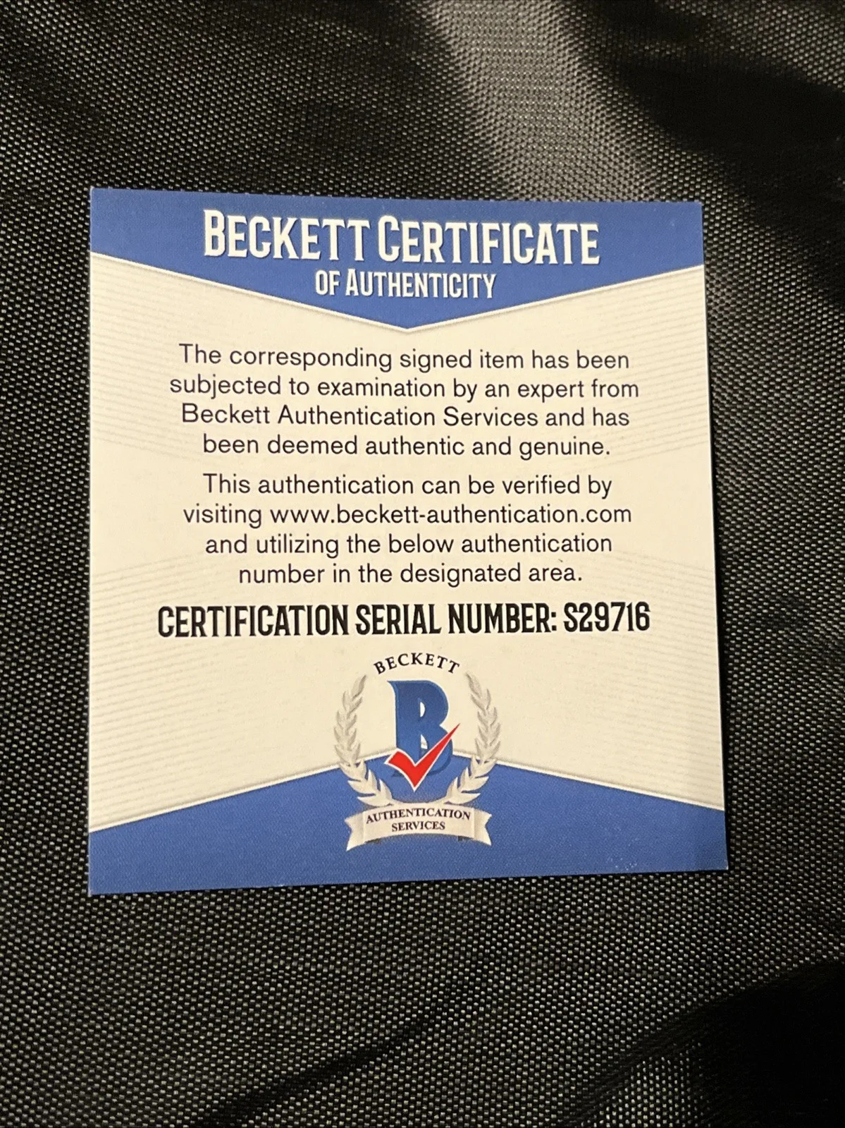 Tony Bennett — TONY BENNETT SIGNED AUTOGRAPH FULL SIZE ACOUSTIC GUITAR - RARE! BAS BECKETT, изображение 4