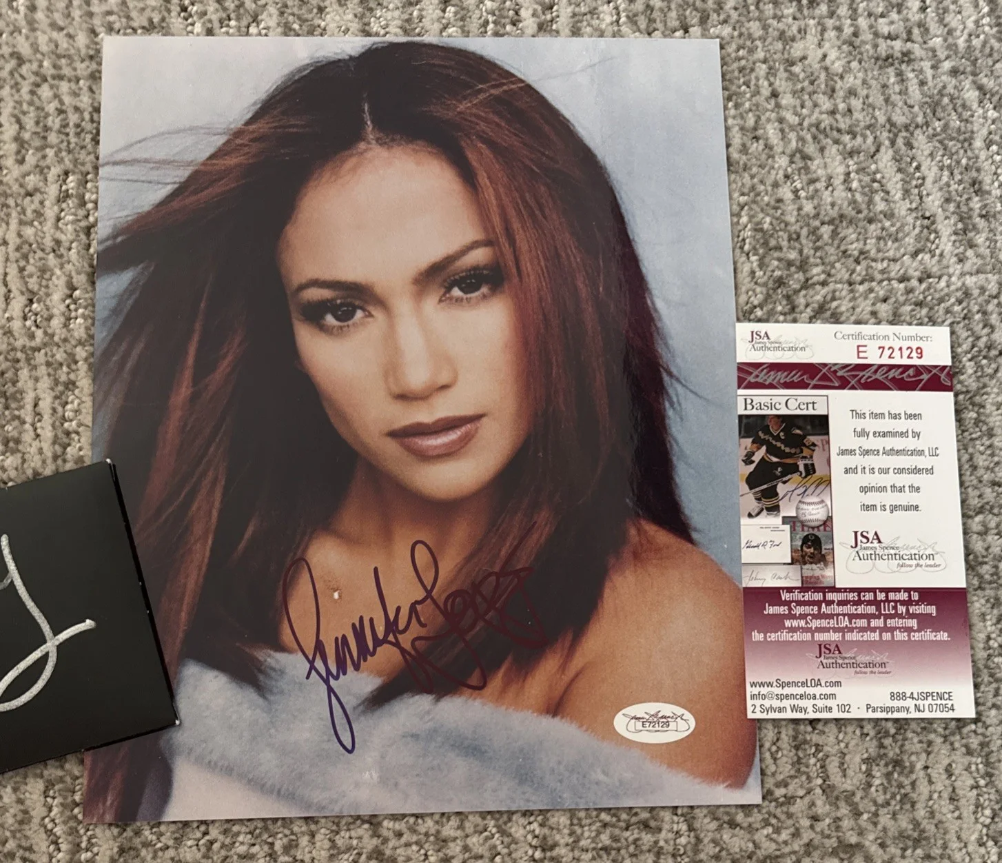JENNIFER LOPEZ J.LO Vintage Signed Full Autograph 8 x 10 Photo JSA Full Name, image 2