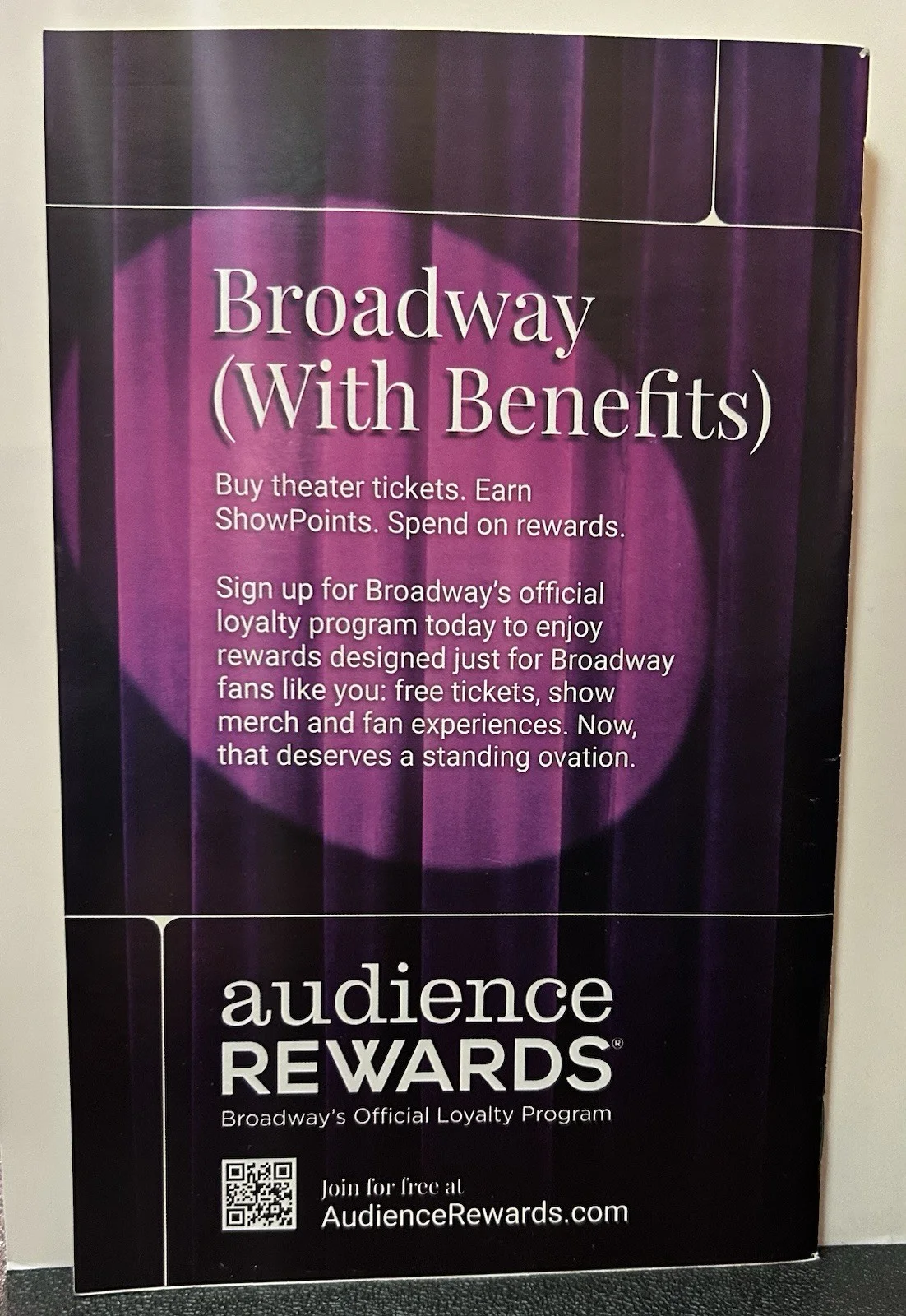 SARAH SNOOK SIGNED PICTURE OF DORIAN GRAY PLAYBILL NYC 2025 SUCCESSION, изображение 2