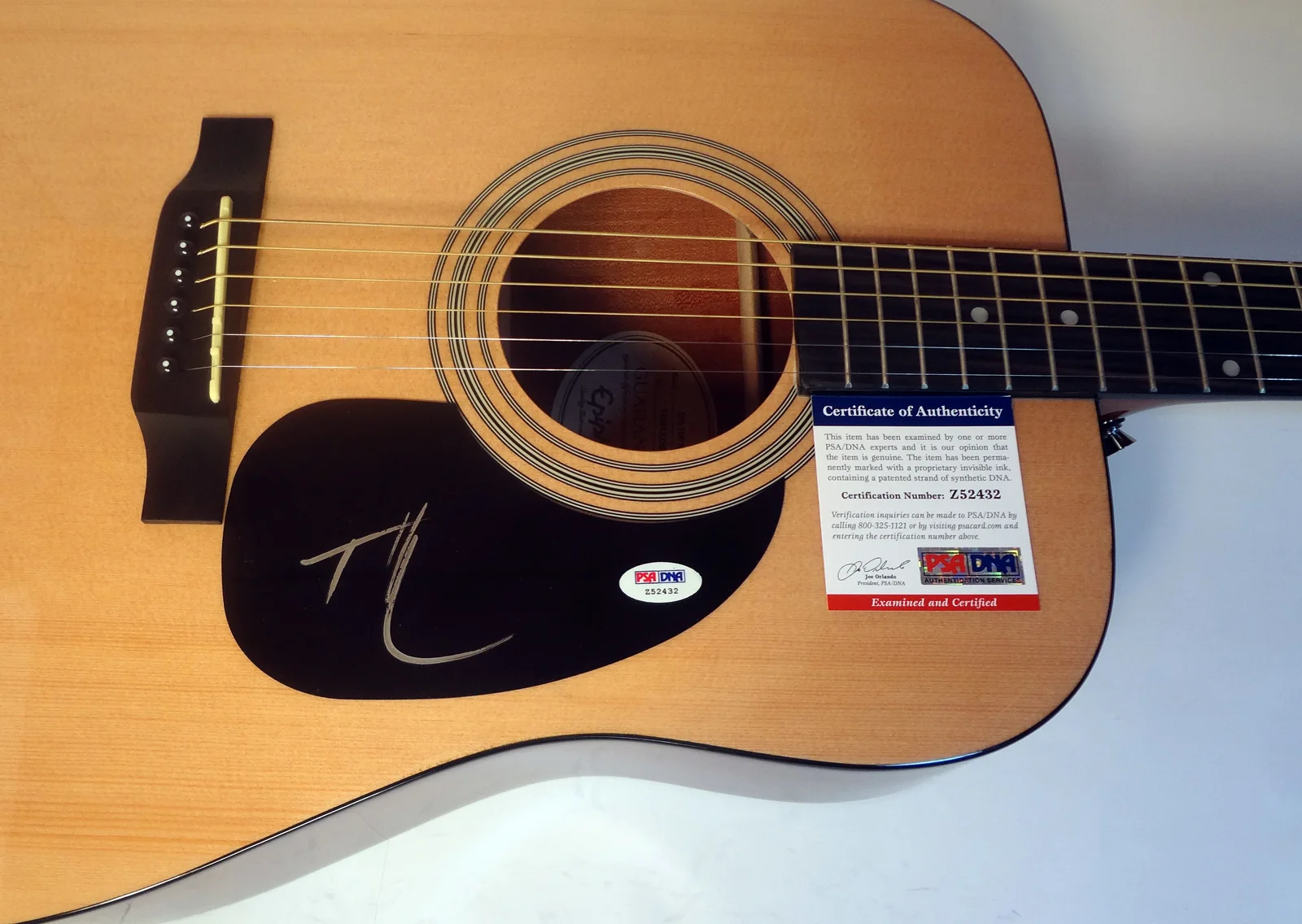 Tim McGraw — Tim McGraw Country Signed Autograph Epiphone Acoustic Guitar PSA/DNA COA, изображение 2