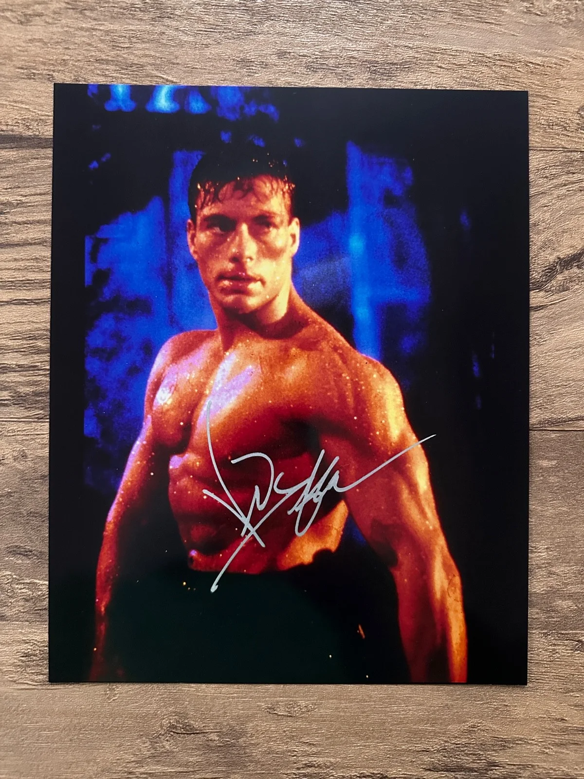 Jean-Claude Van Damme — Jean-Claude Van Damme – Signed 8×10 Movie Photo