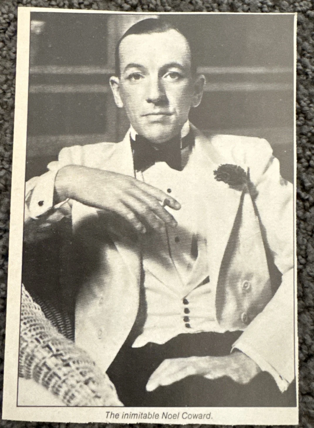 Noel Coward Signed Autograph 3x5 Card – COA Authentic Playwright, image 4