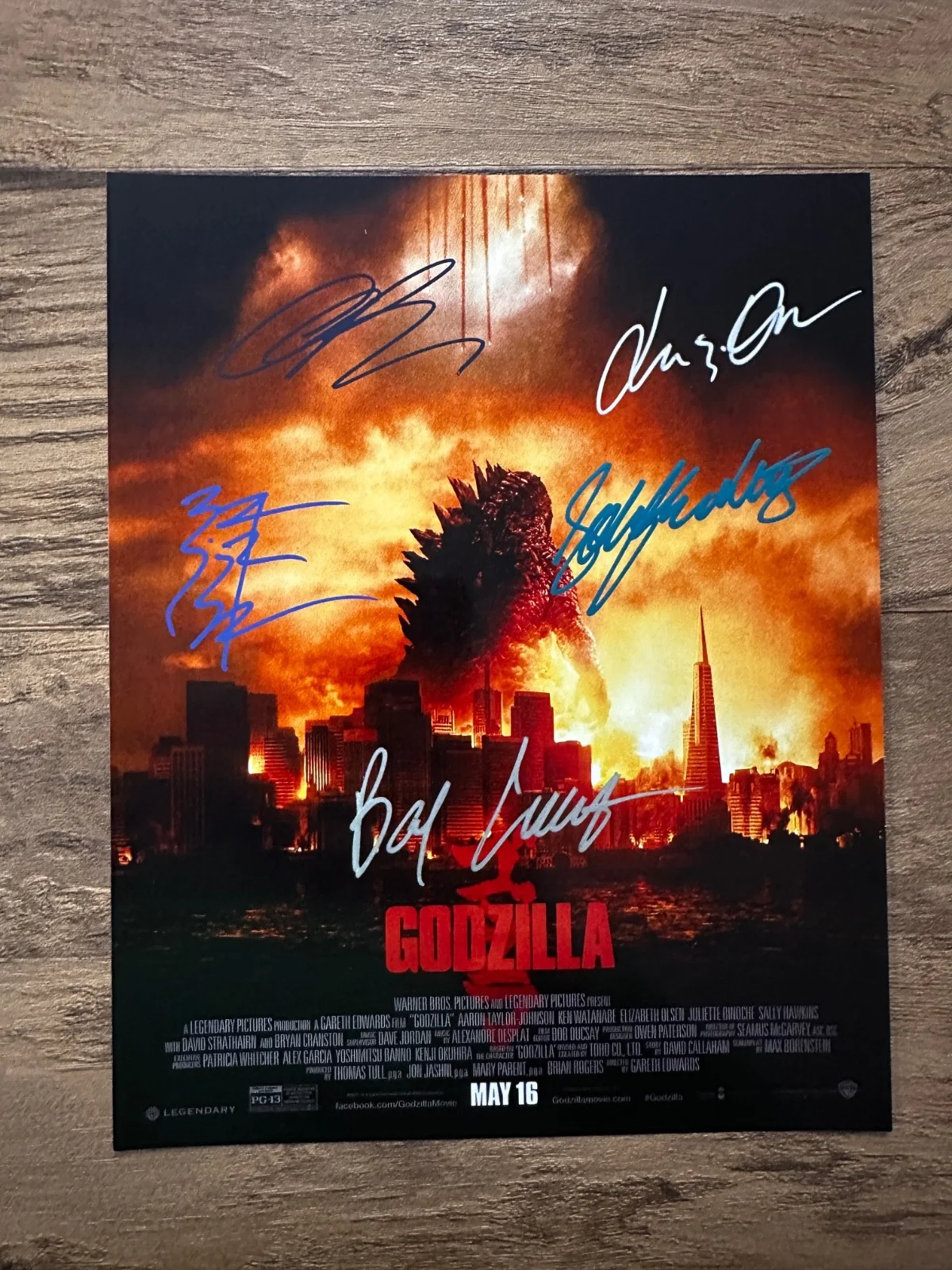 Elizabeth Olsen — Braveheart – Signed 8×10 Movie Photo