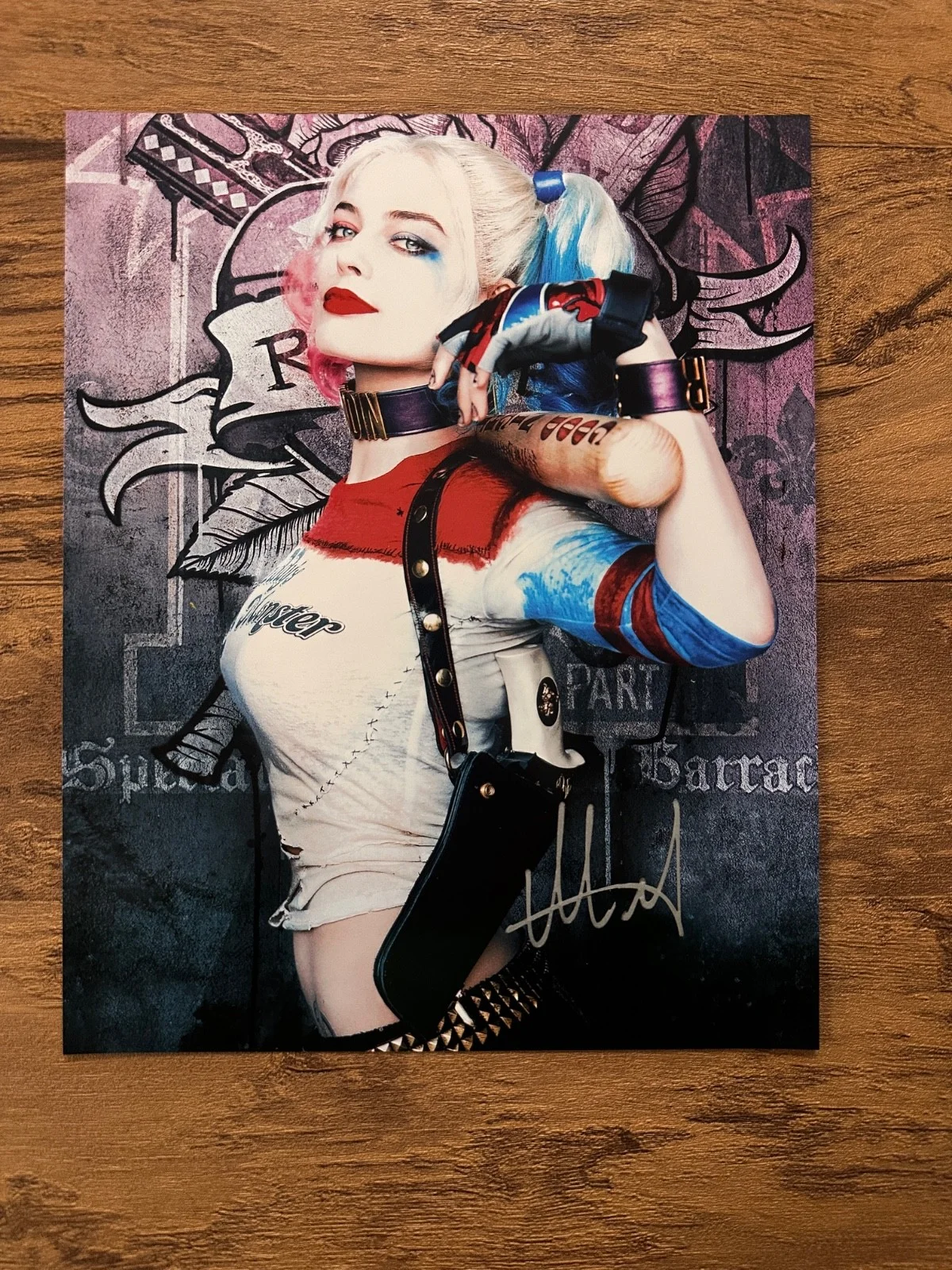Williams, Duvall — Margot Robbie – Signed 8×10 Movie Photo