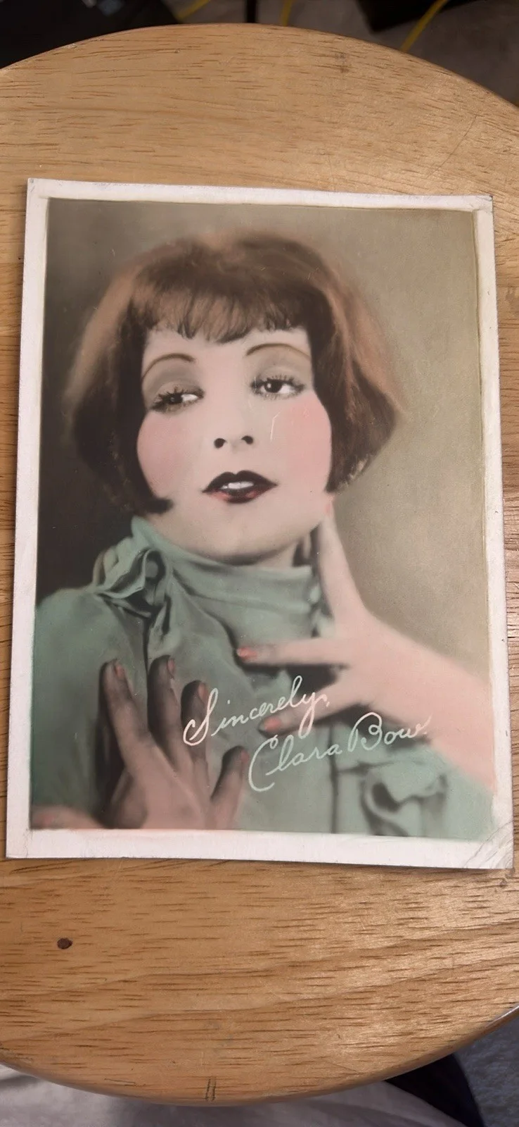 Clara Bow — Clara Bow Original Autographed 8x10 Movie Photograph