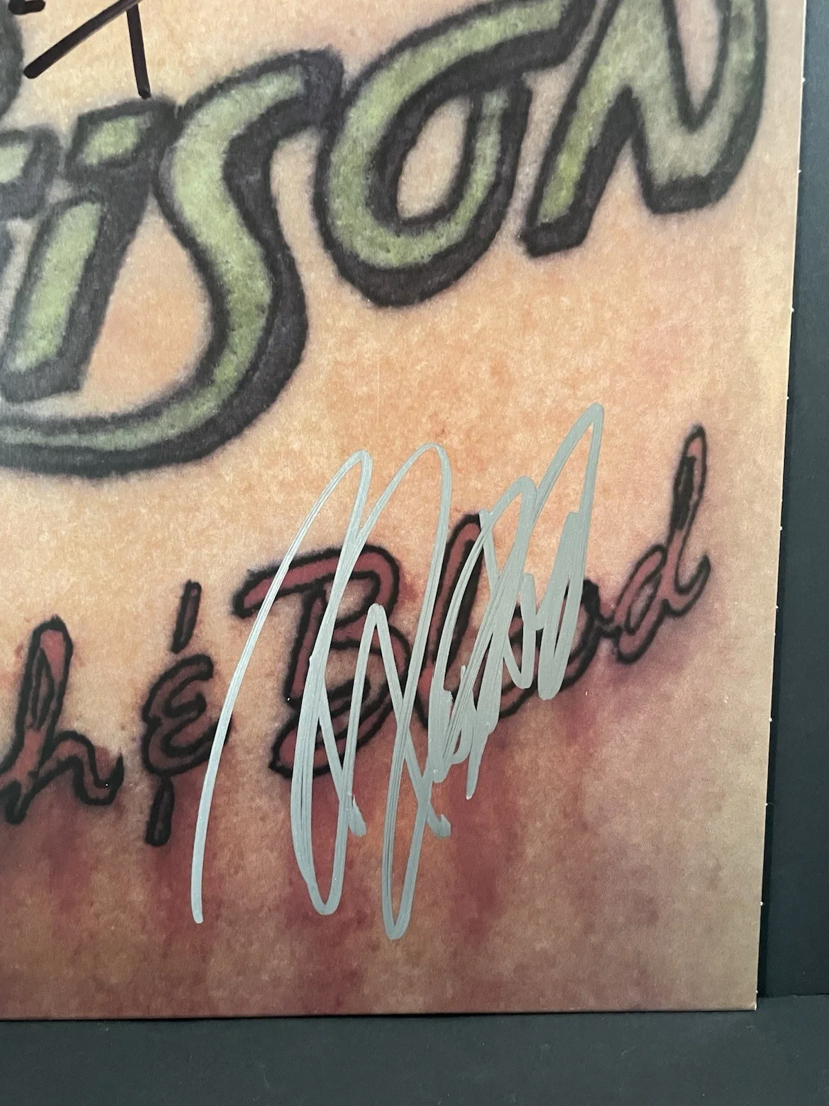 Poison Bret Michaels Rikki Rockett Signed x2 Flesh And Blood Vinyl Record LP, изображение 3