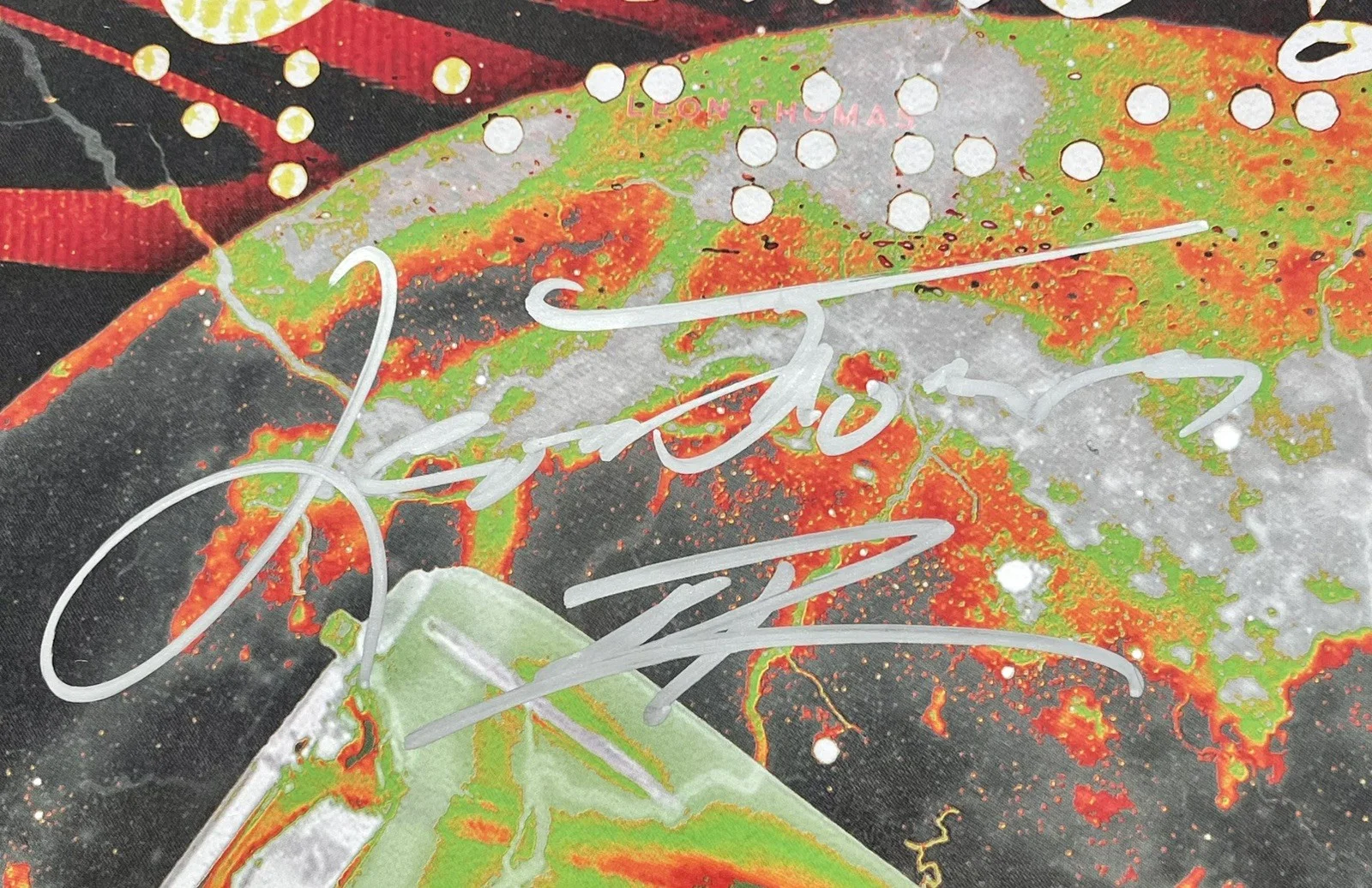 Leon Thomas Signed Autographed Electric Dusk 12x18 Poster Mutt Psa/Dna Coa, изображение 3