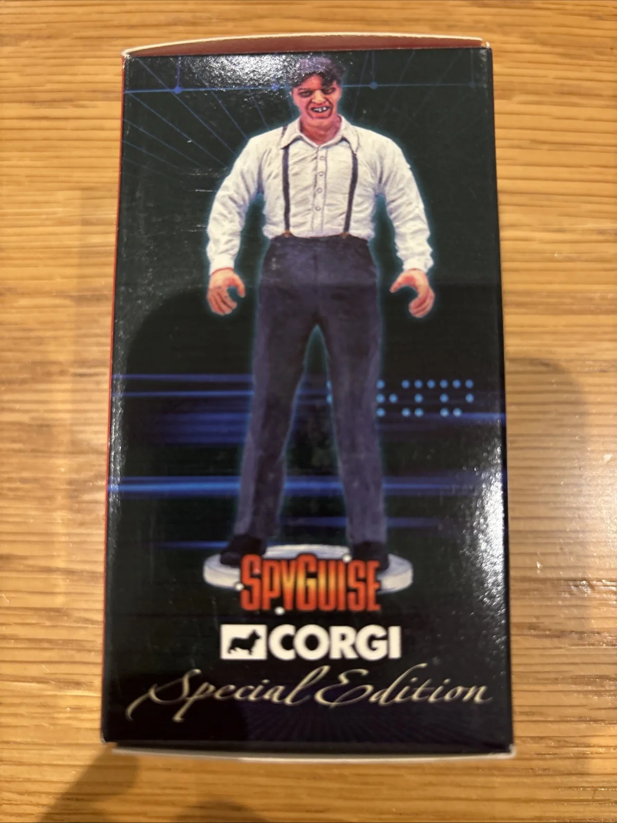 Corgi Spyguise James Bond 007 Richard Kiel As Jaws figure, image 2
