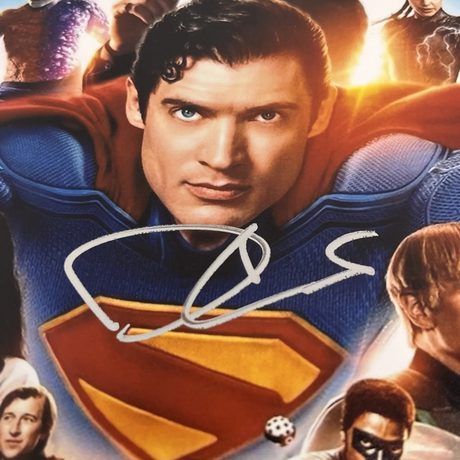 David Corenswet — SUPERMAN 8 X 10 SIGNED BY DAVID CORENSWET W/COA, image 2