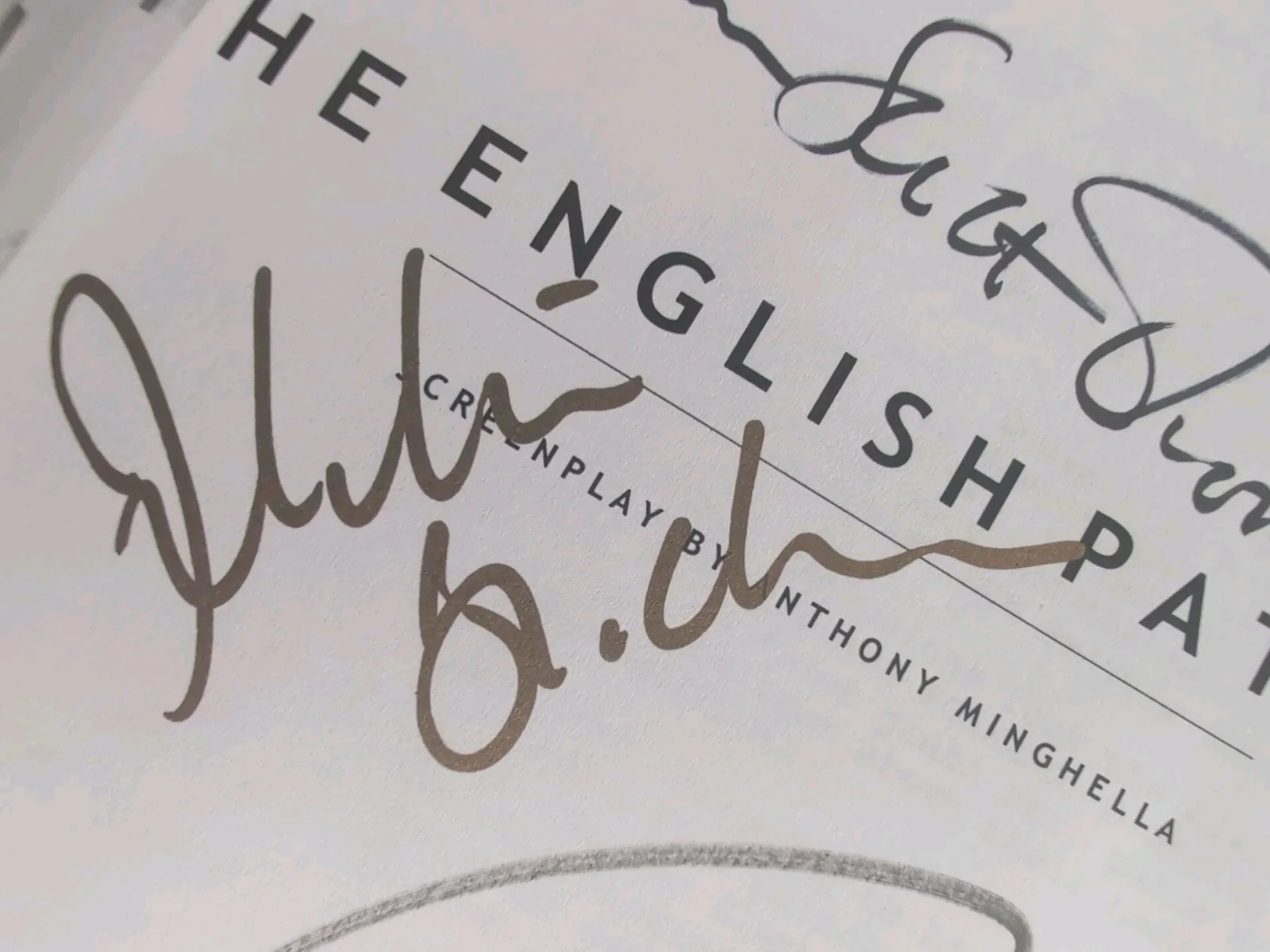 Ralph Fiennes, Kristin Scott Thomas, Juliette Binoche — RALPH FIENNES KRISTIN THOMAS & BINOCHE SIGNED MOVIE SCRIPT THE ENGLISH PATIENT, изображение 5