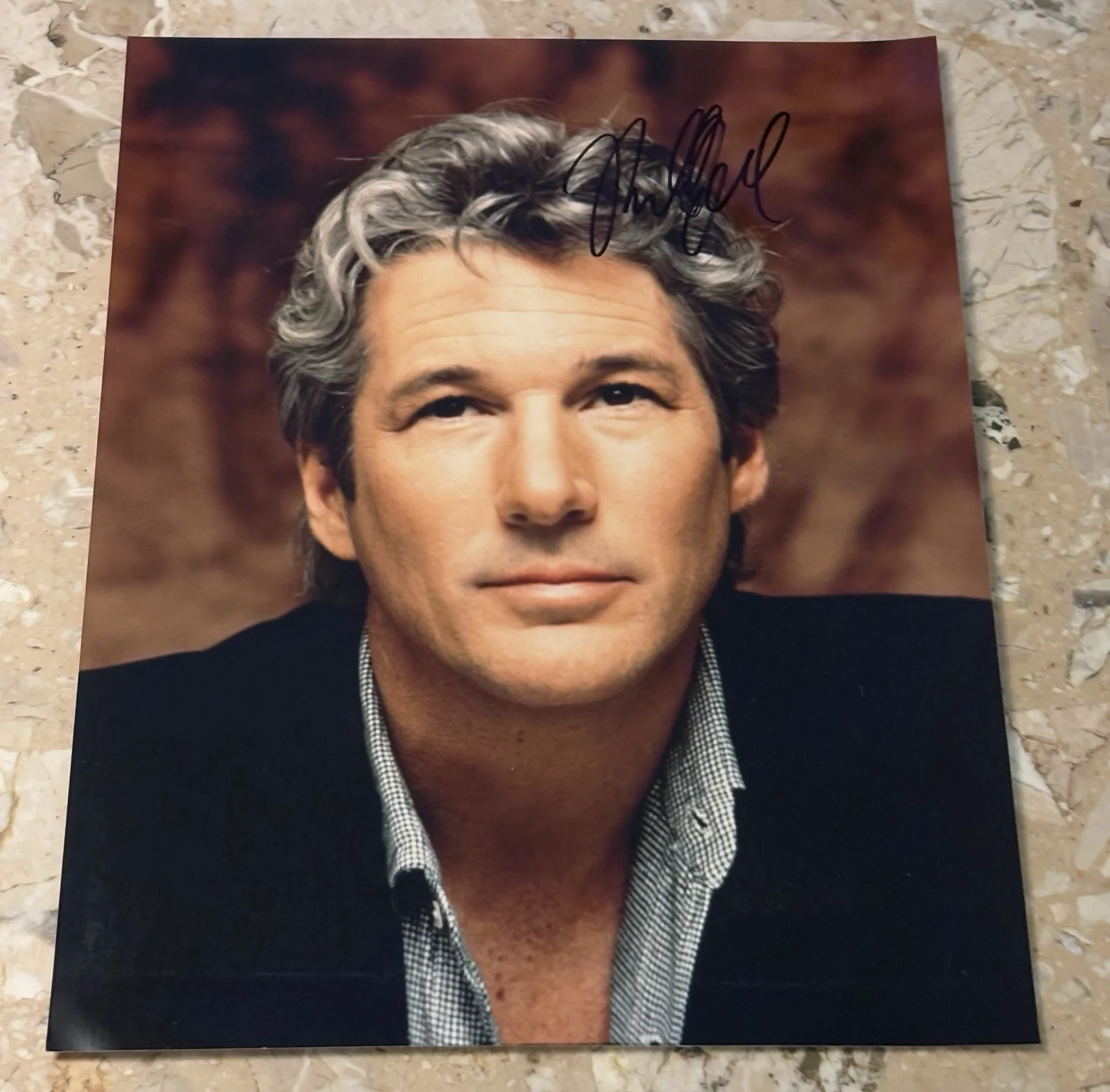 Richard Gere — RICHARD GERE (OFFICER AND A GENTLEMAN~PRETTY WOMAN) AUTOGRAPHED PHOTO Headshot, изображение 2