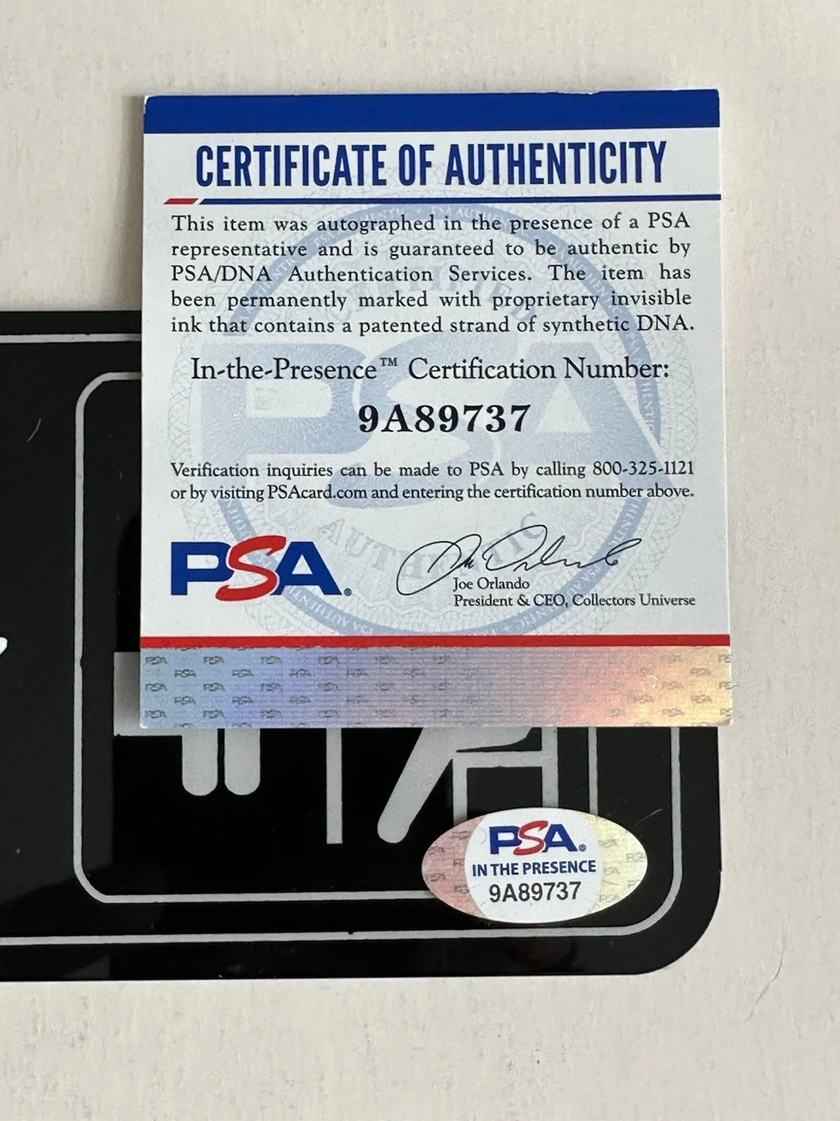 Rainn Wilson — Rainn Wilson Signed Dwight Schrute “The Office” Sign PSA/DNA ITP, image 2