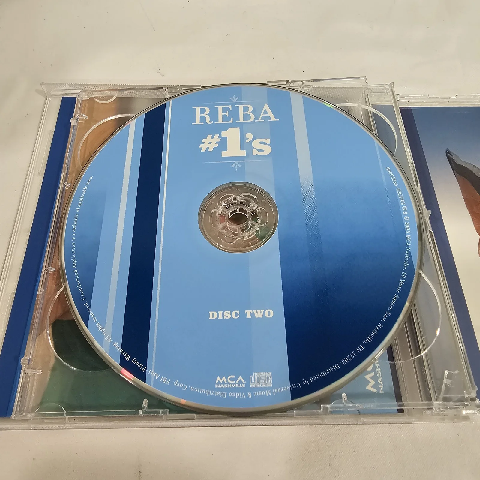 Reba McEntire Signed Cd "#1's" Two Disc collection, image 4