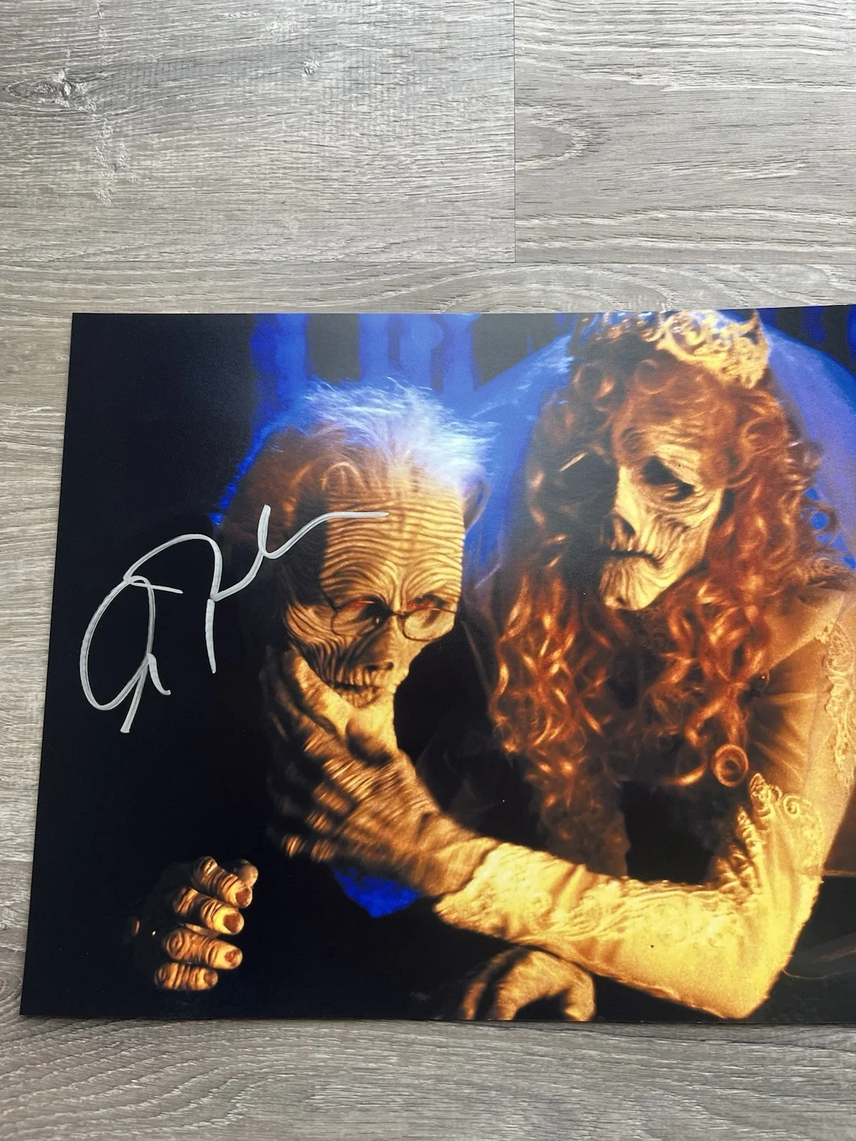 Alec Baldwin — Alec Baldwin Signed Beetlejuice 11x14 Photo JSA COA Adam Maitland, изображение 5