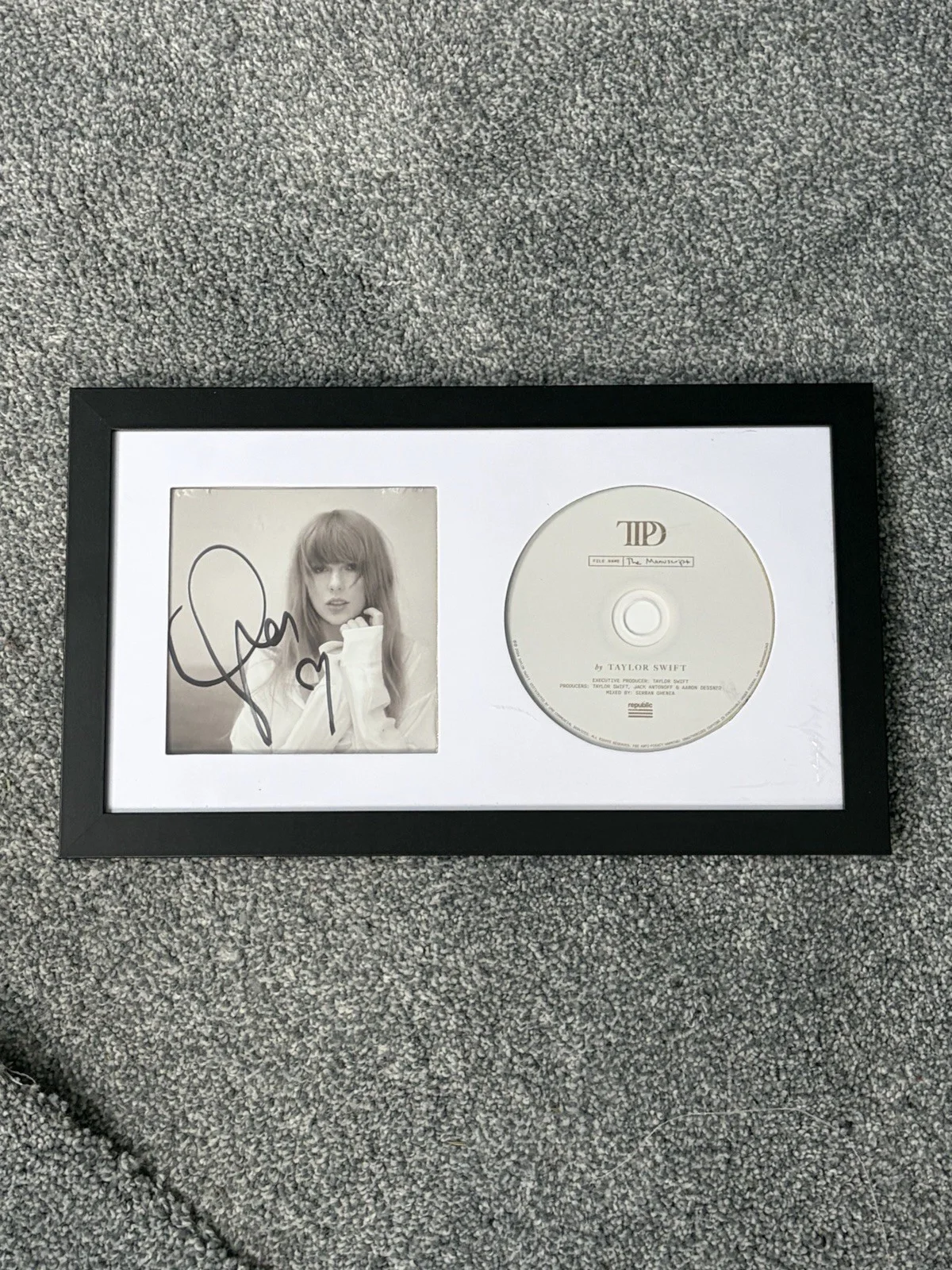 Taylor Swift Signed TTPD CD with Framed Photo - Original Autographed Set, image 4