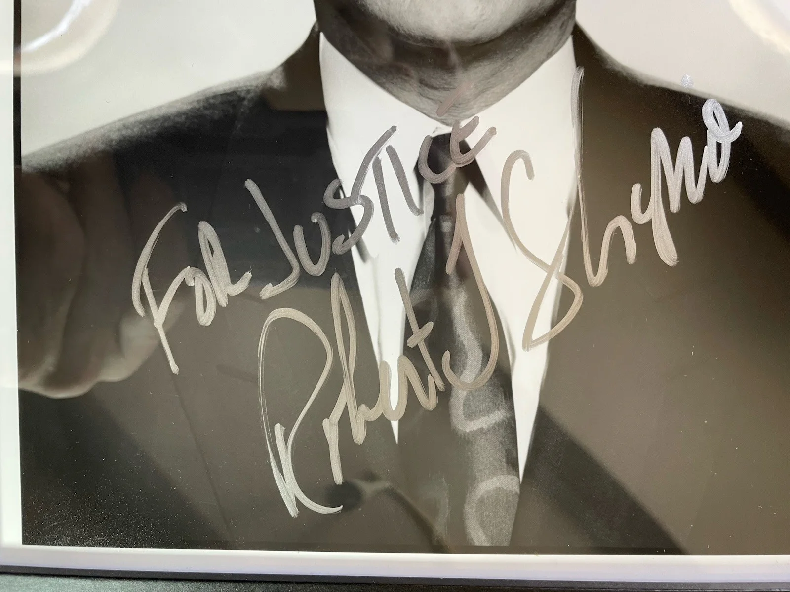 Robert Shapiro — VINTAGE SIGNED 8X10 PHOTO ROBERT SHAPIRO AUTOGRAPH OJ DEFENSE LAWYER COA & FRAME, изображение 3