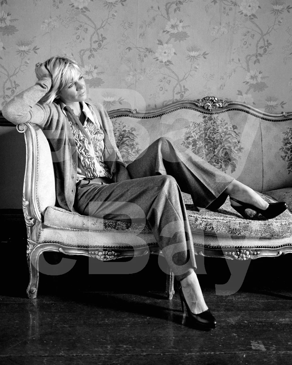 Zoe Ball 16x12 Photo Poster Print, изображение 4