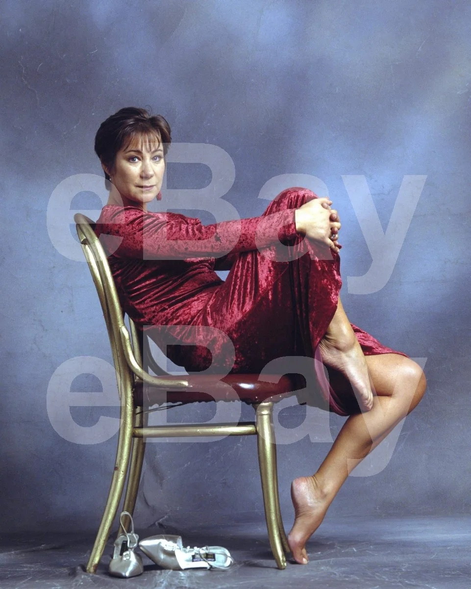 Zoe Wanamaker 16x12 Photo Poster Print, image 4