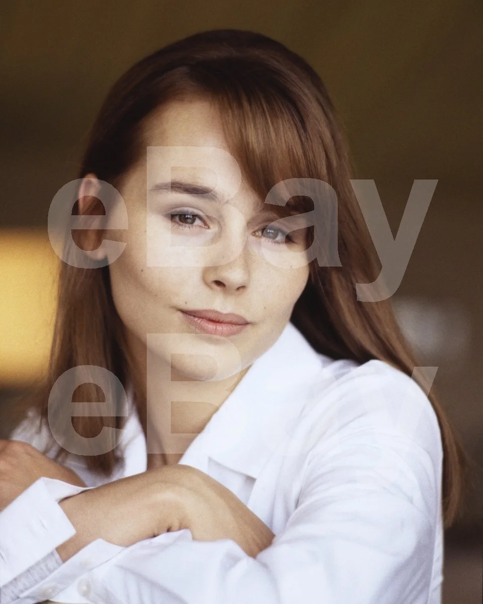 Tara Fitzgerald 16x12 Photo Poster Print, изображение 4