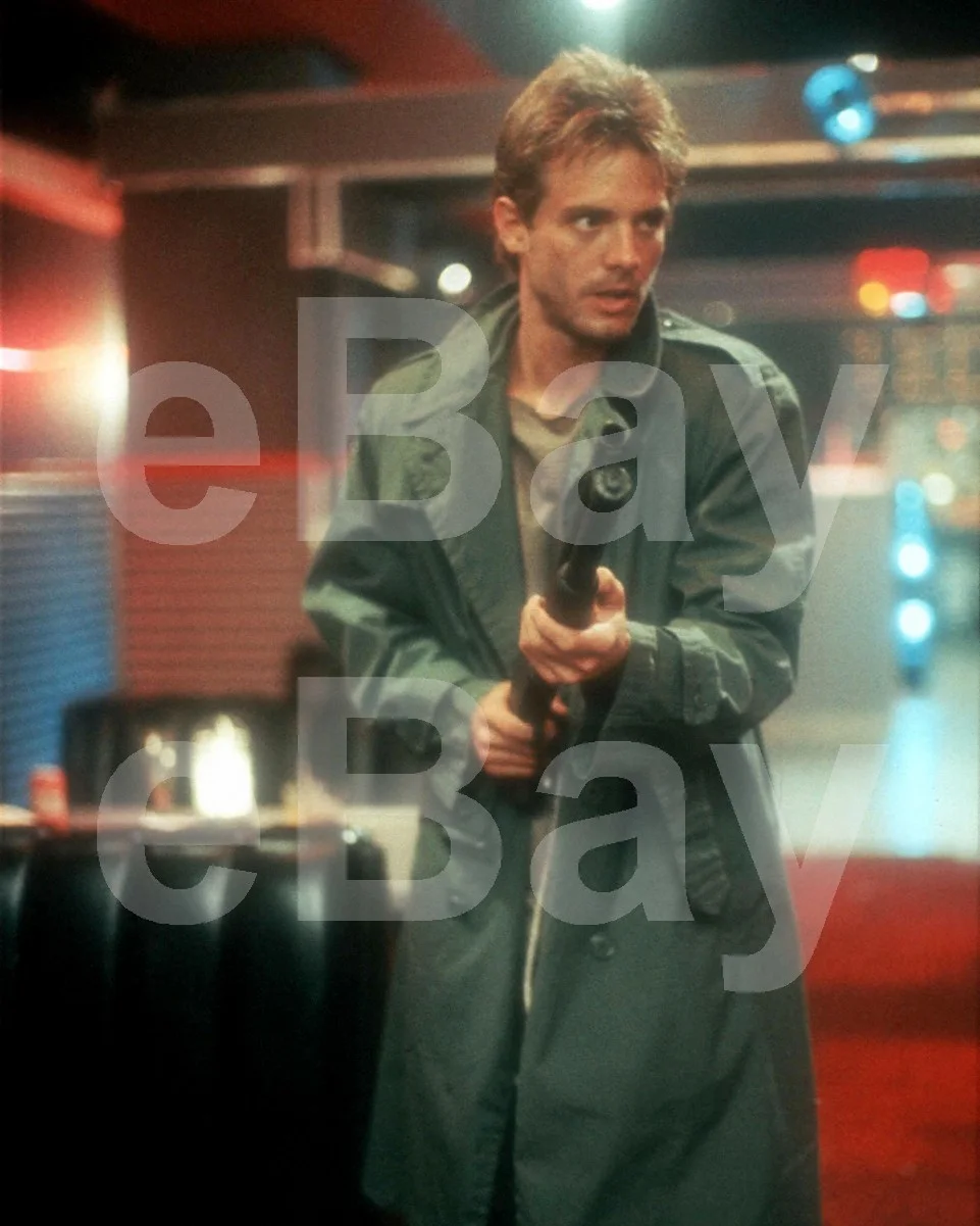 The Terminator (1984) Michael Biehn 16x12 Photo Poster Print, image 4